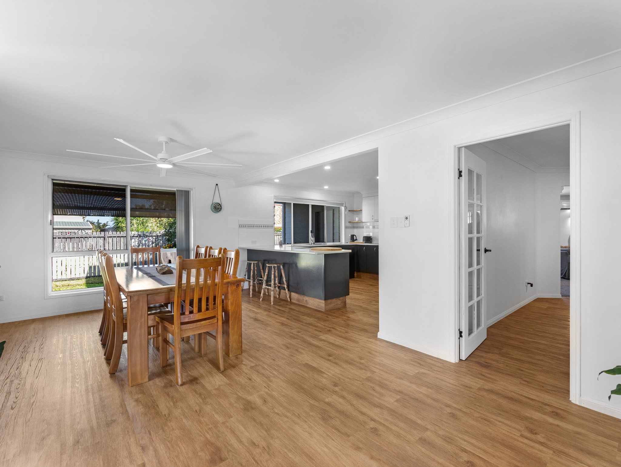 24 SKINNER CRESCENT, Urangan QLD 4655 - Image 5