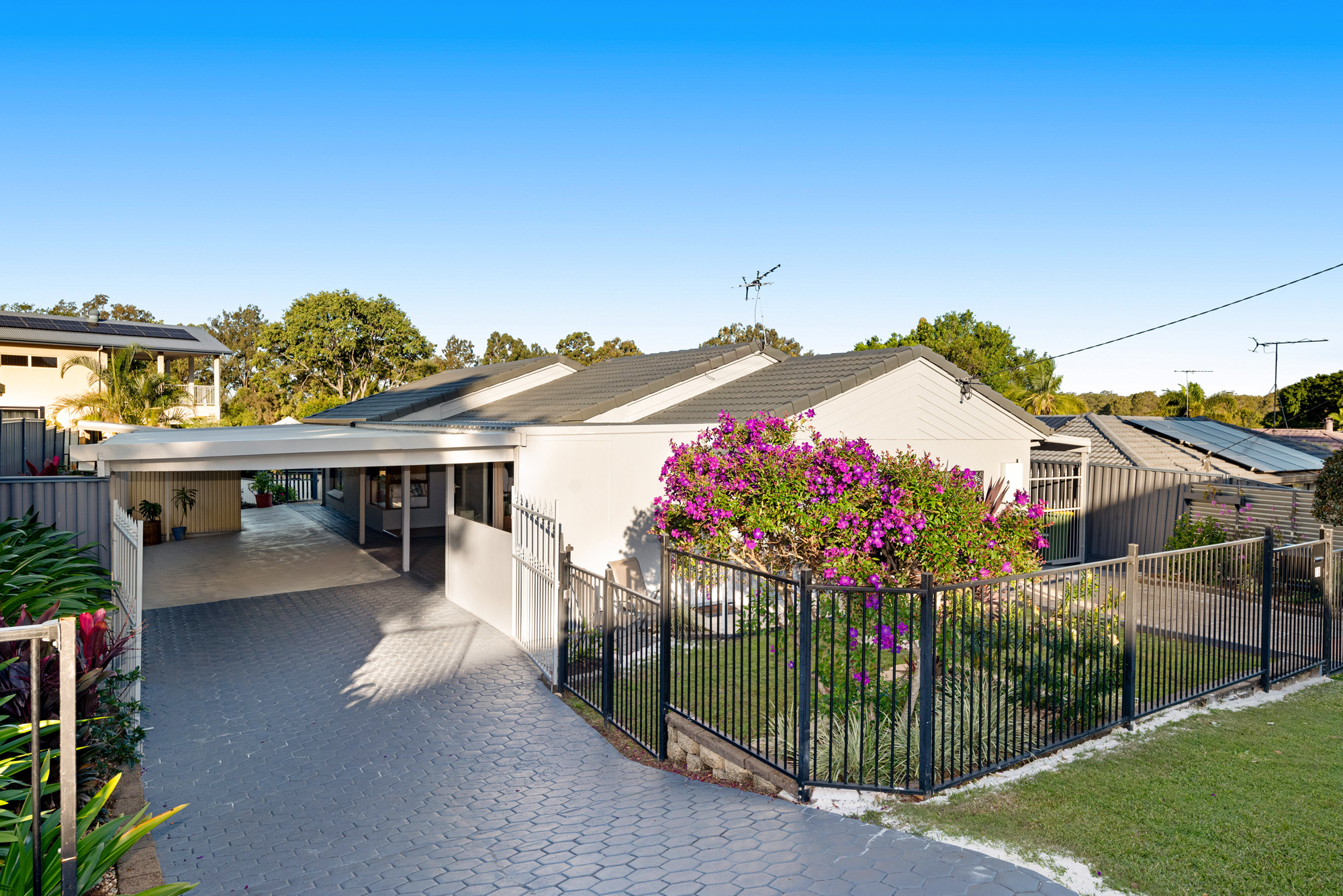 10 Sylvania Street, Wellington Point, QLD 4160 - Image 1