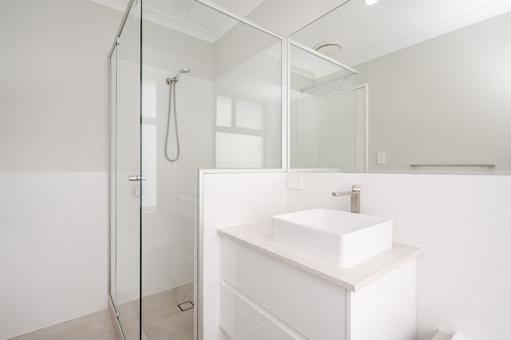 3-bedroom unit at 5/6 Luton Close, Ballajura, WA 6066, Swan, Western Australia