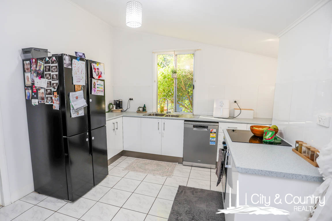 30 Buckley Avenue, Parkside QLD 4825 - Image 4
