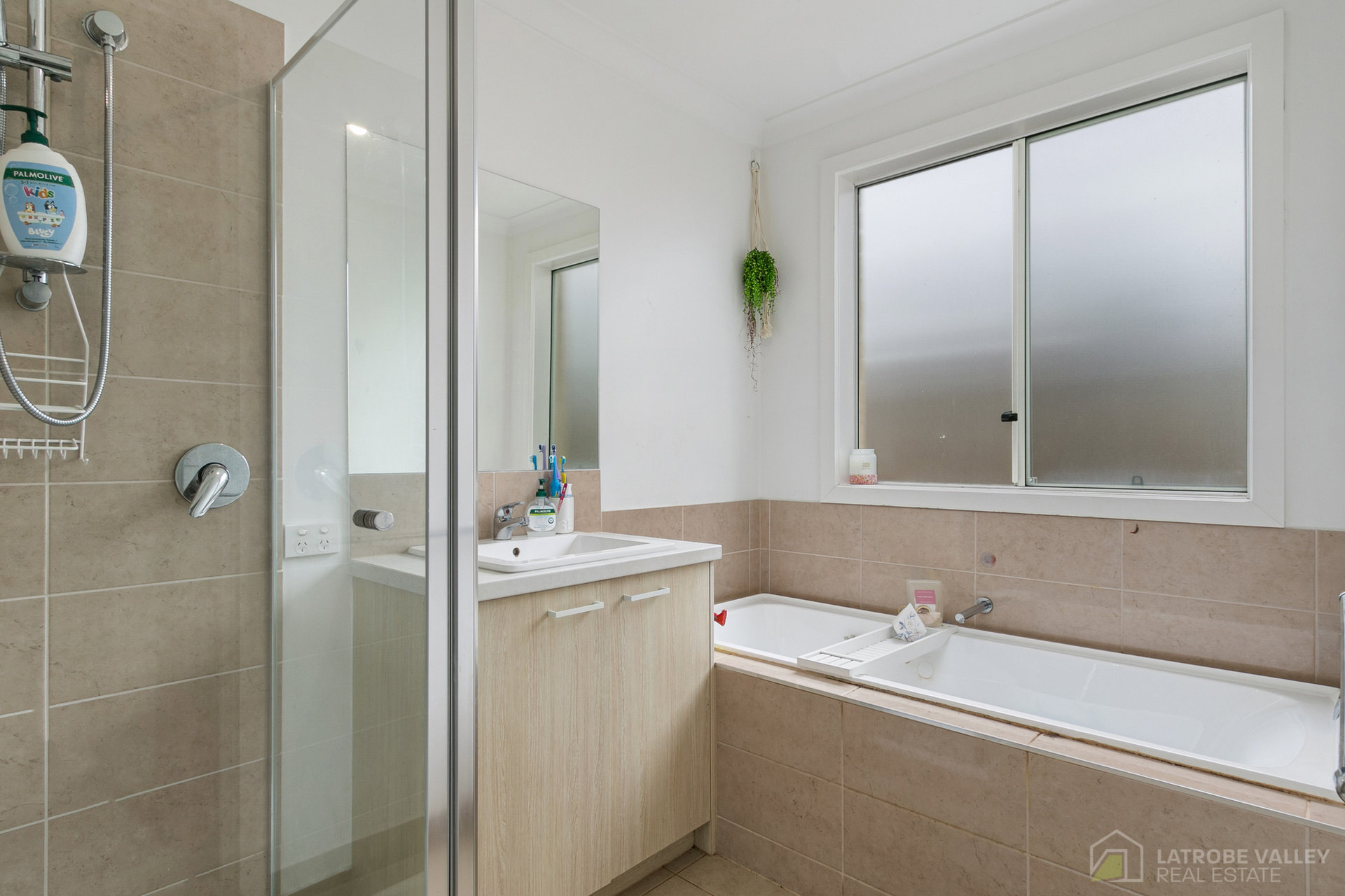 4-bedroom house at 37 Ridge Boulevard, Yinnar, VIC 3869, , Victoria