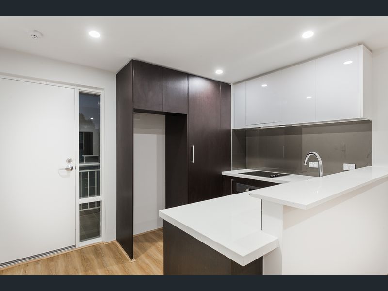 348 Railway Parade, Beckenham, WA 6107 - Image 10