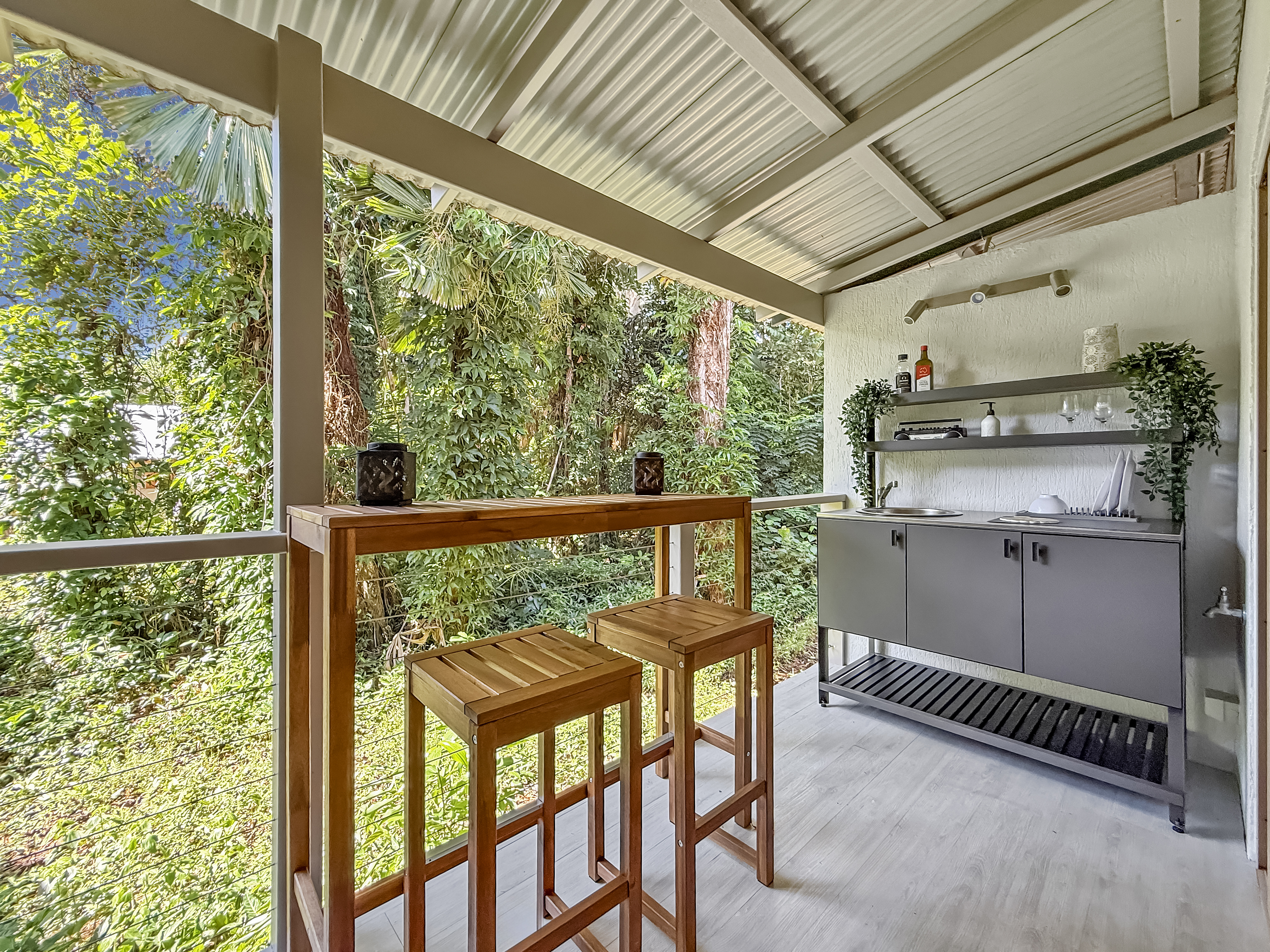 2-bedroom unit at Unit 9/2032C Tully Mission Beach Rd, Wongaling Beach, Qld, 4852, Cassowary Coast, Queensland