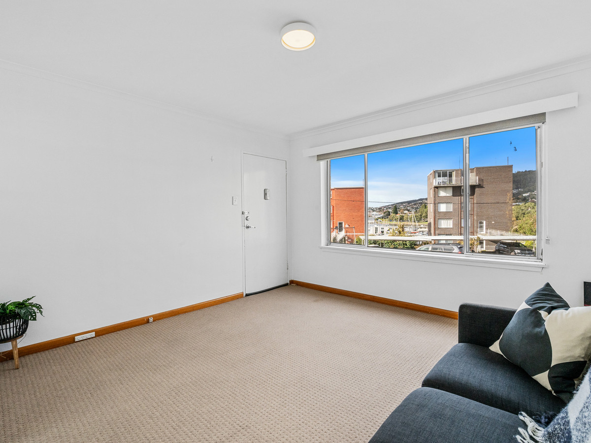 1-bedroom unit at 9/2A Sayer Crescent, Sandy Bay, TAS 7005, Hobart, Tasmania