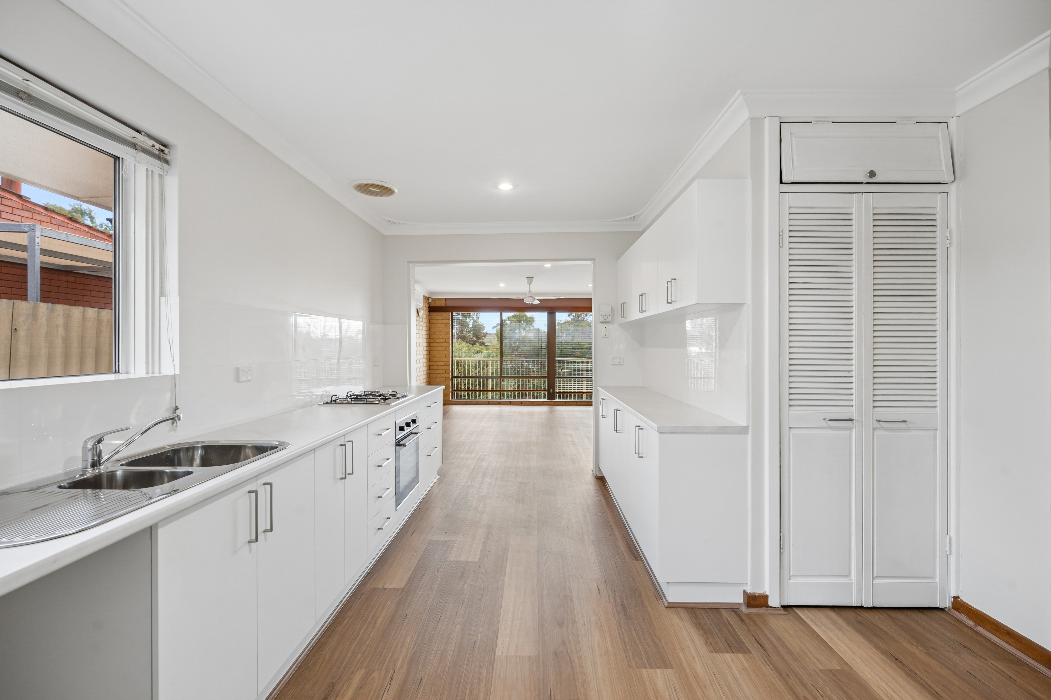15 Dericote Way, Greenwood WA 6024 - Image 4