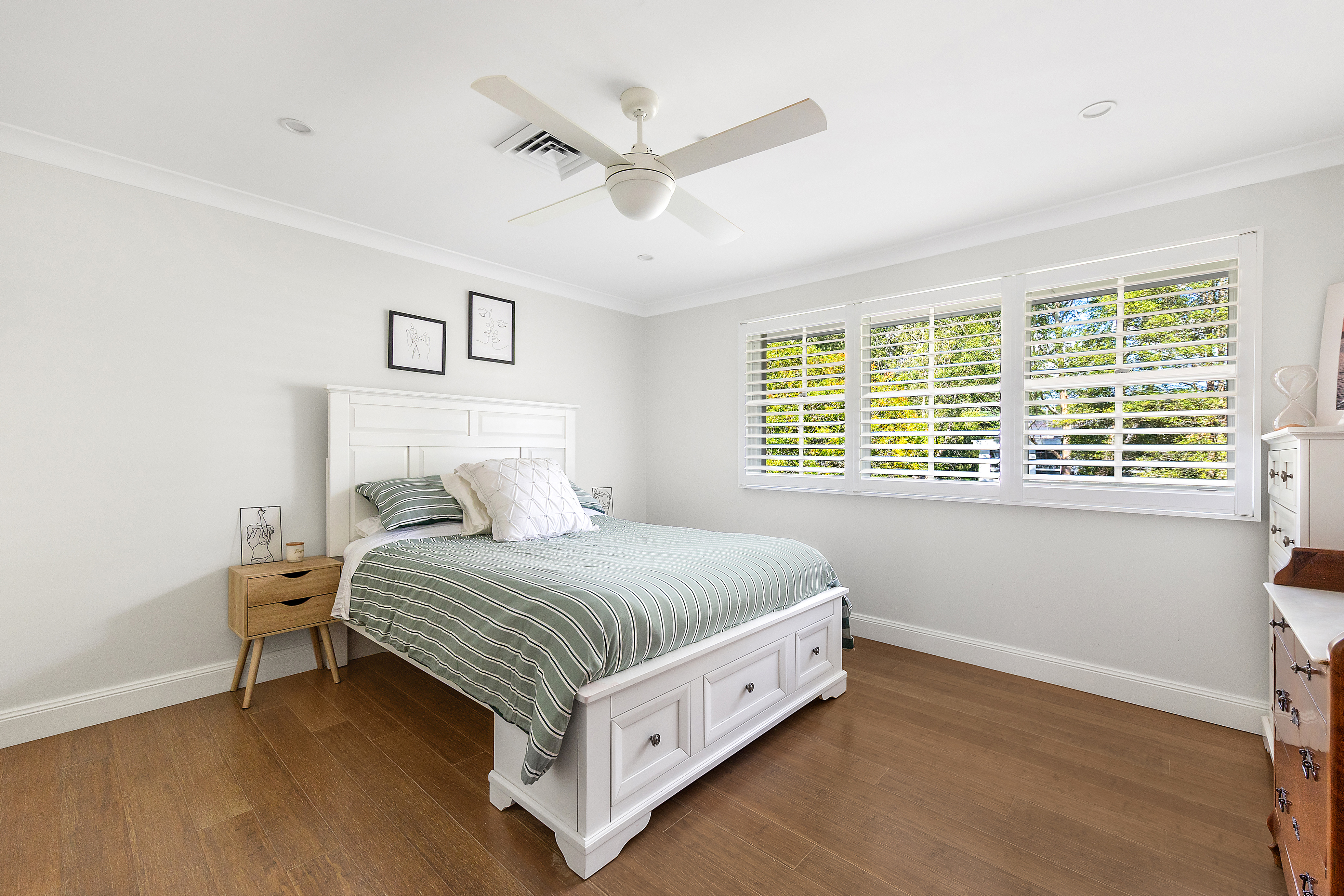 6 Warrimoo Avenue, St Ives, NSW 2075 - Image 10