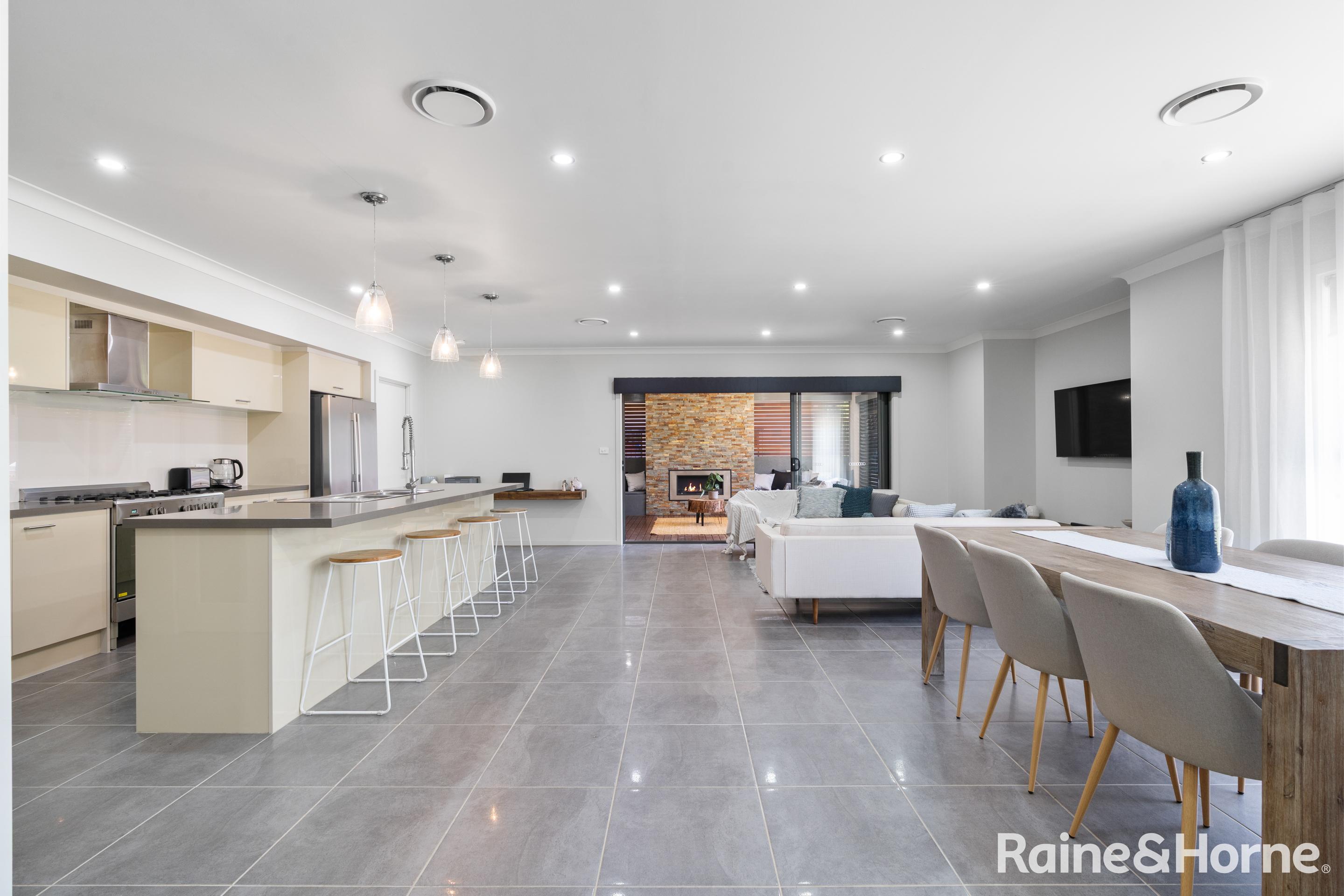 81 Carroll Avenue, Mollymook, Nsw, 2539 - Image 4