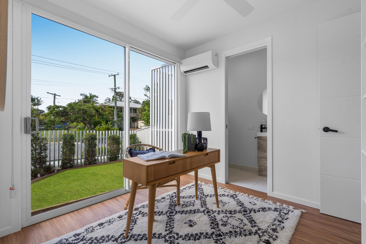 3/9-11 Nelson Avenue, Hope Island, Qld, 4212 - Image 2