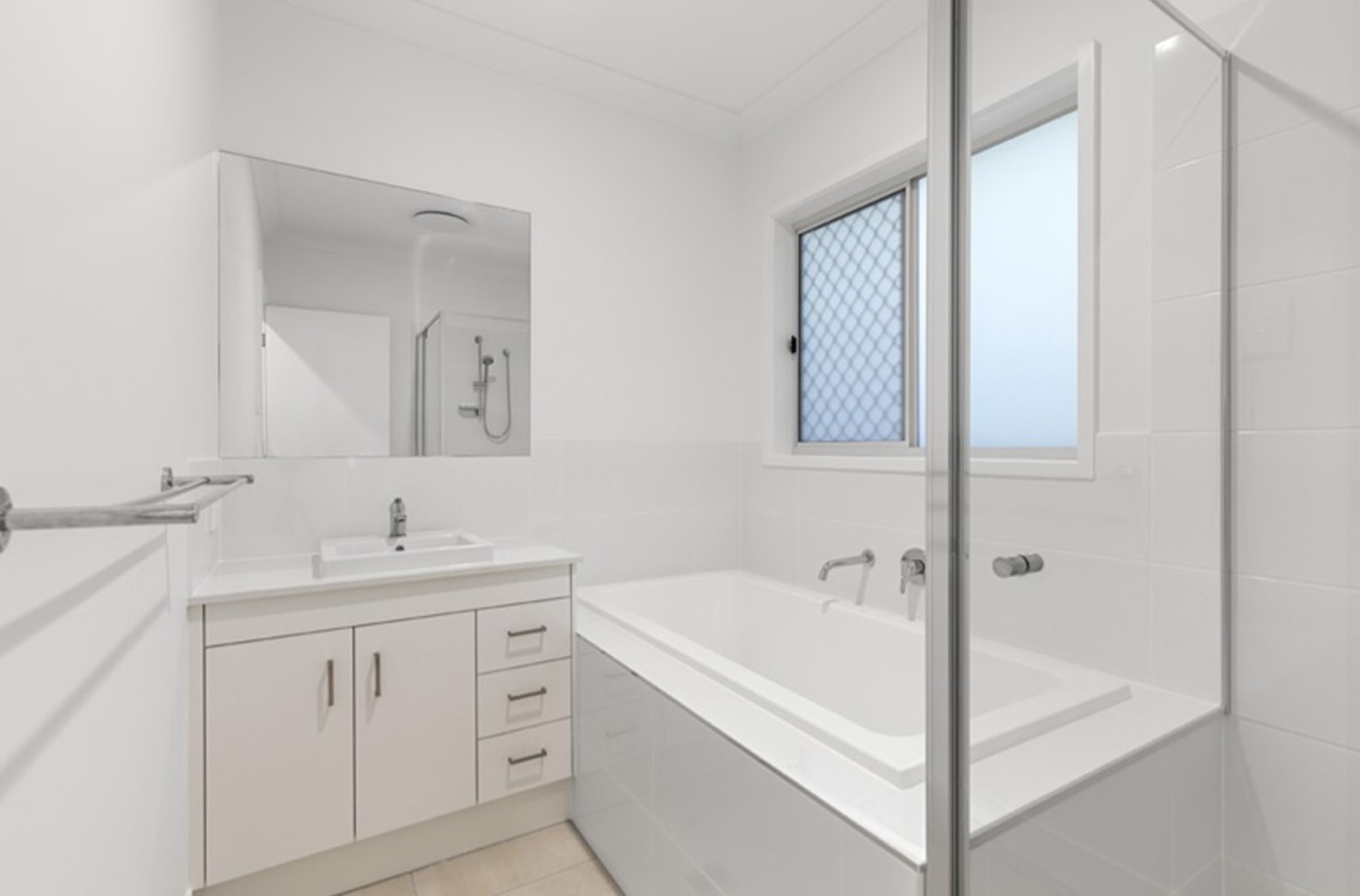 103 Hamlyn Grove Estate, Lawnton, Qld, 4501 - Image 2