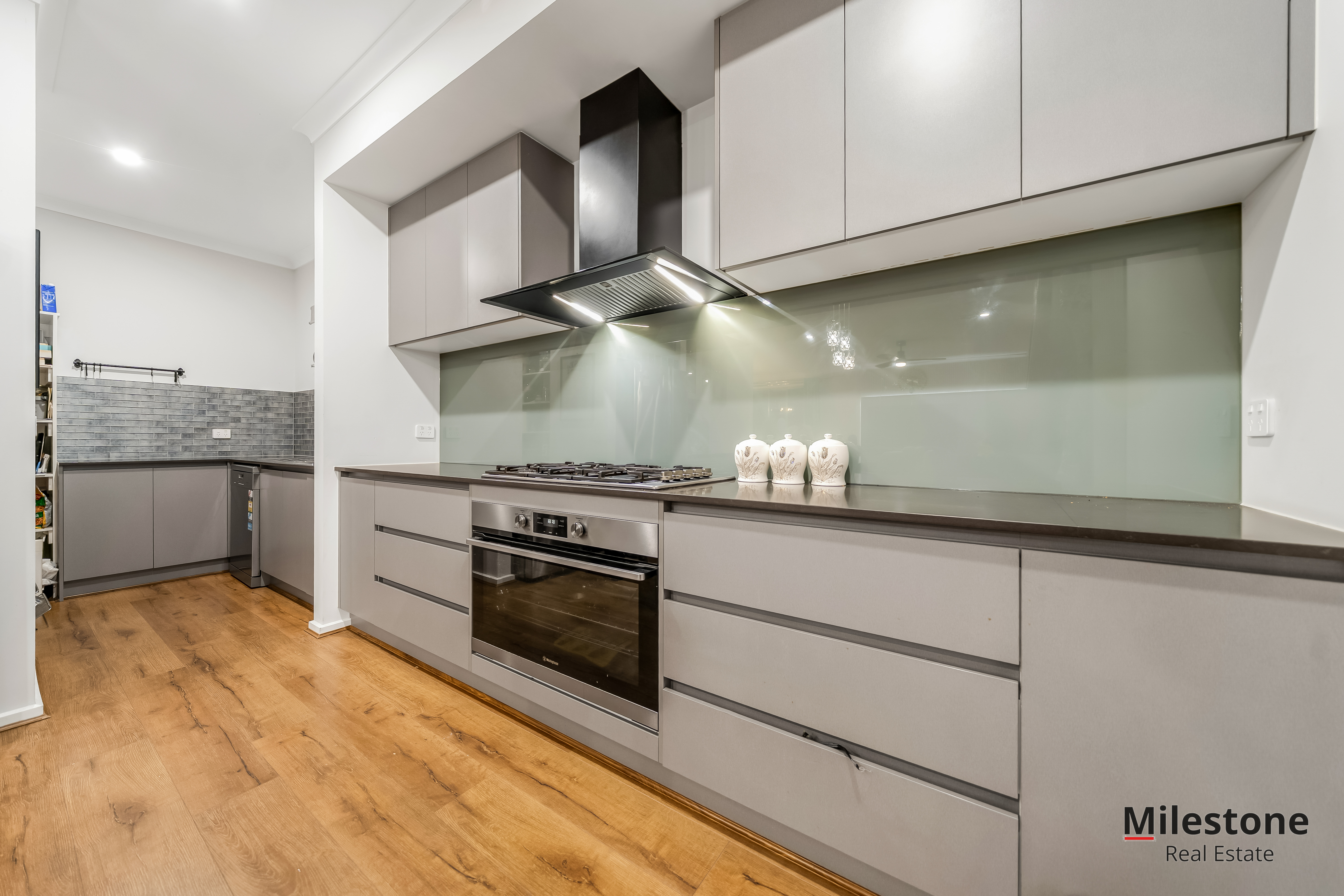 36 BALES ROAD, Cranbourne East VIC 3977 - Image 8