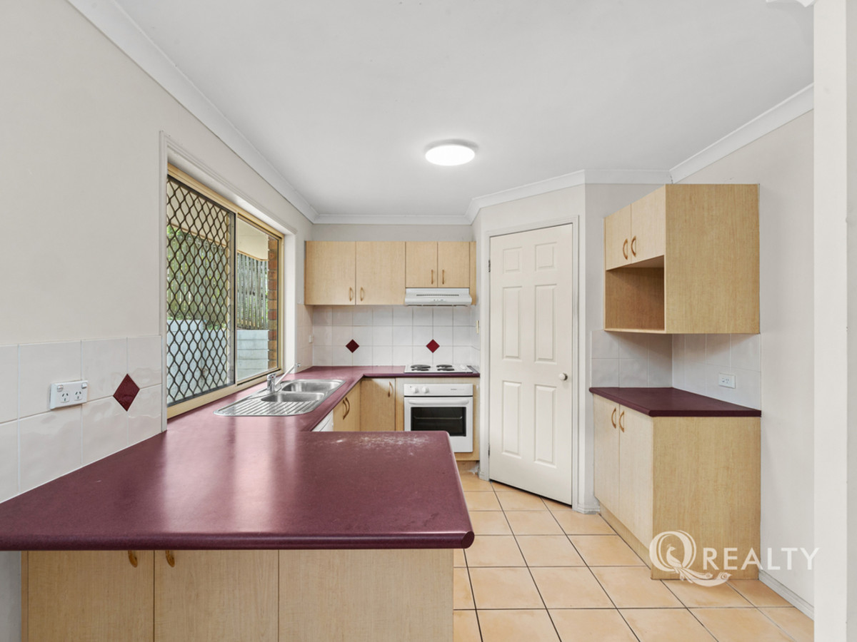 11 Azure Street, Goodna, QLD 4300 - Image 4