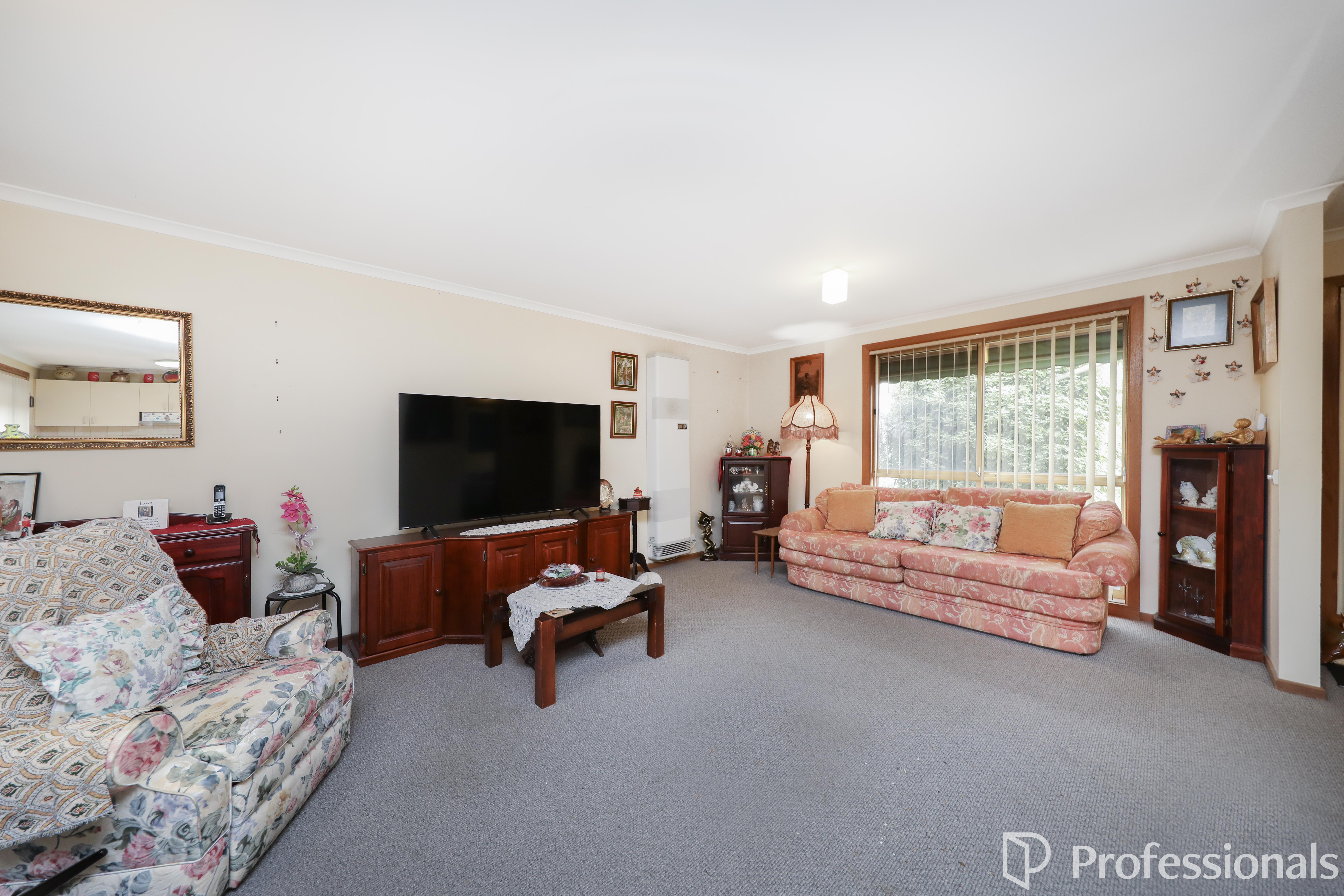 4 69-71 BARRIES ROAD, MELTON VIC 3337 - Image 10