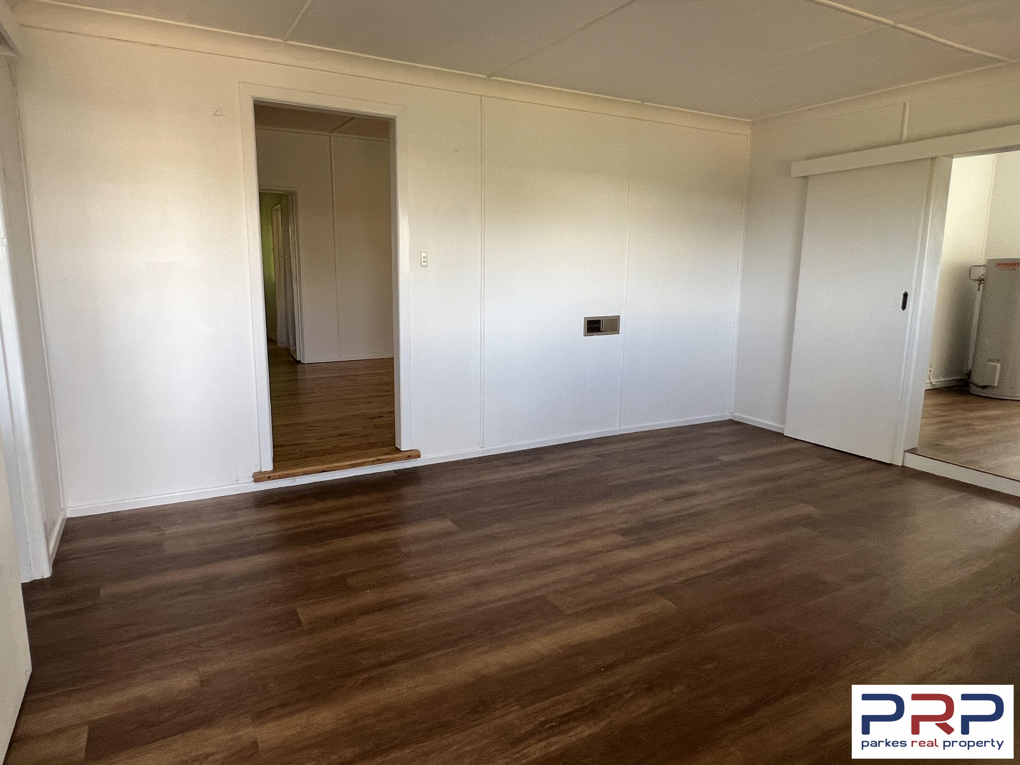 3-bedroom house at 7 Mitchell Street, Parkes, NSW 2870, Parkes, New South Wales