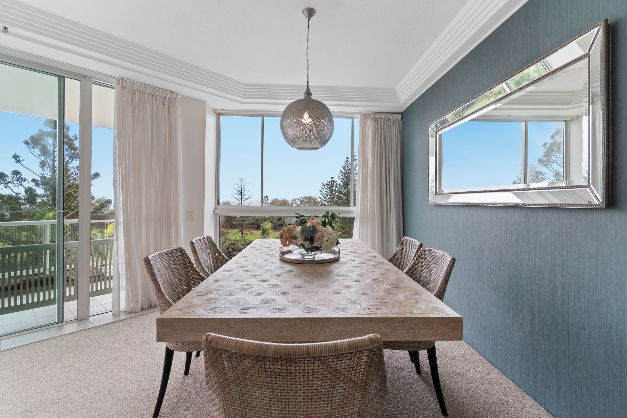 18 177 OLD BURLEIGH ROAD, BROADBEACH QLD 4218 - Image 5