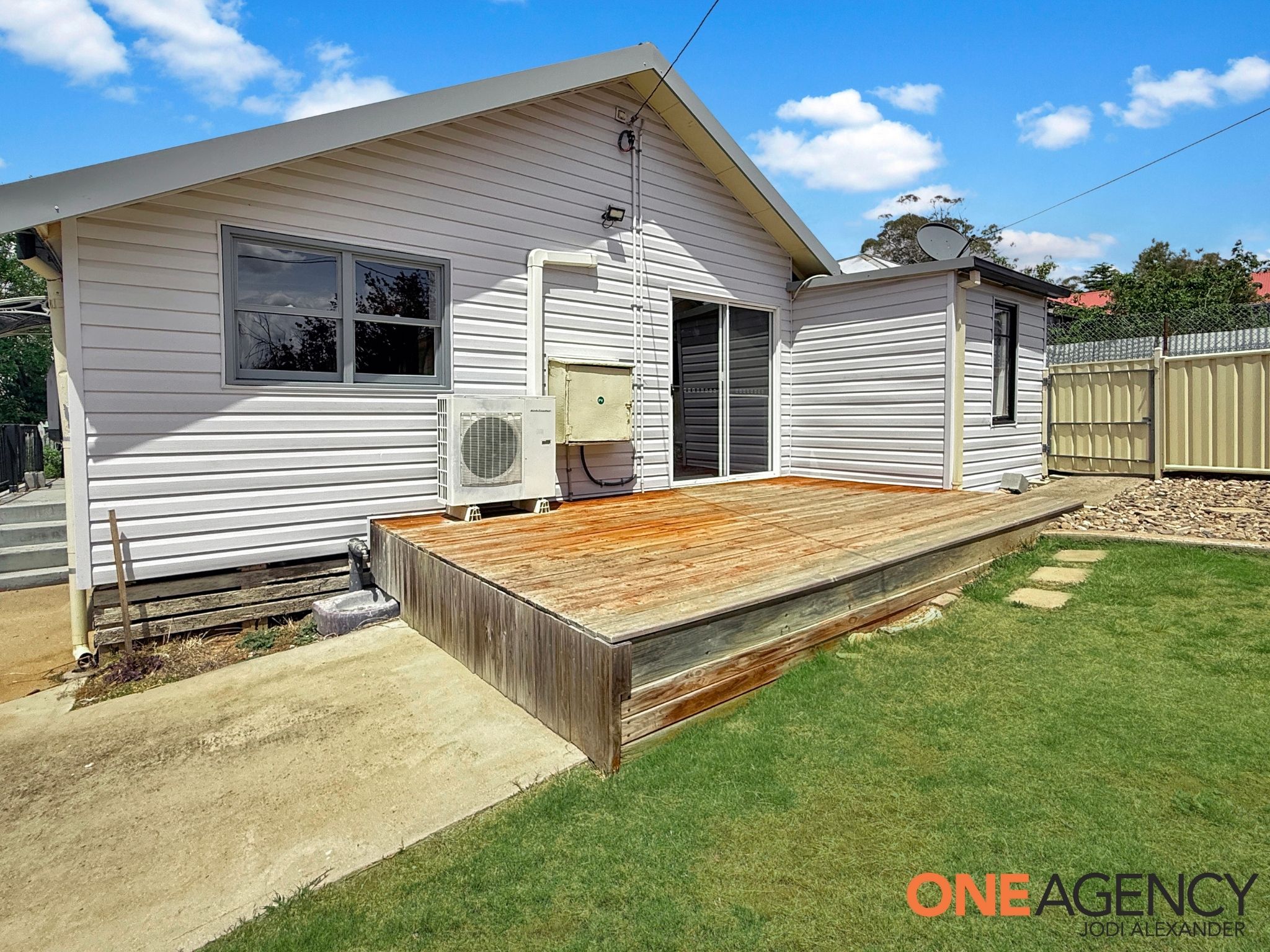 3-bedroom house at 3 Kanuna Place, Cooma, NSW 2630, Snowy Monaro, New South Wales