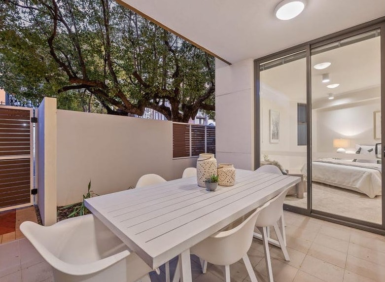 2 288 LORD STREET, HIGHGATE WA 6003 - Image 3
