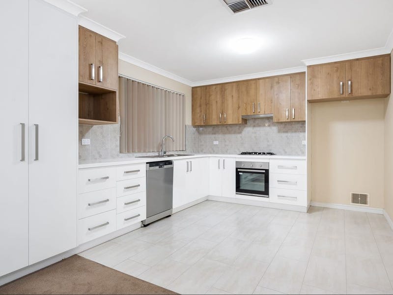 3-bedroom unit at 1/353 Egan Street, Kalgoorlie, WA 6430, Kalgoorlie-Boulder, Western Australia
