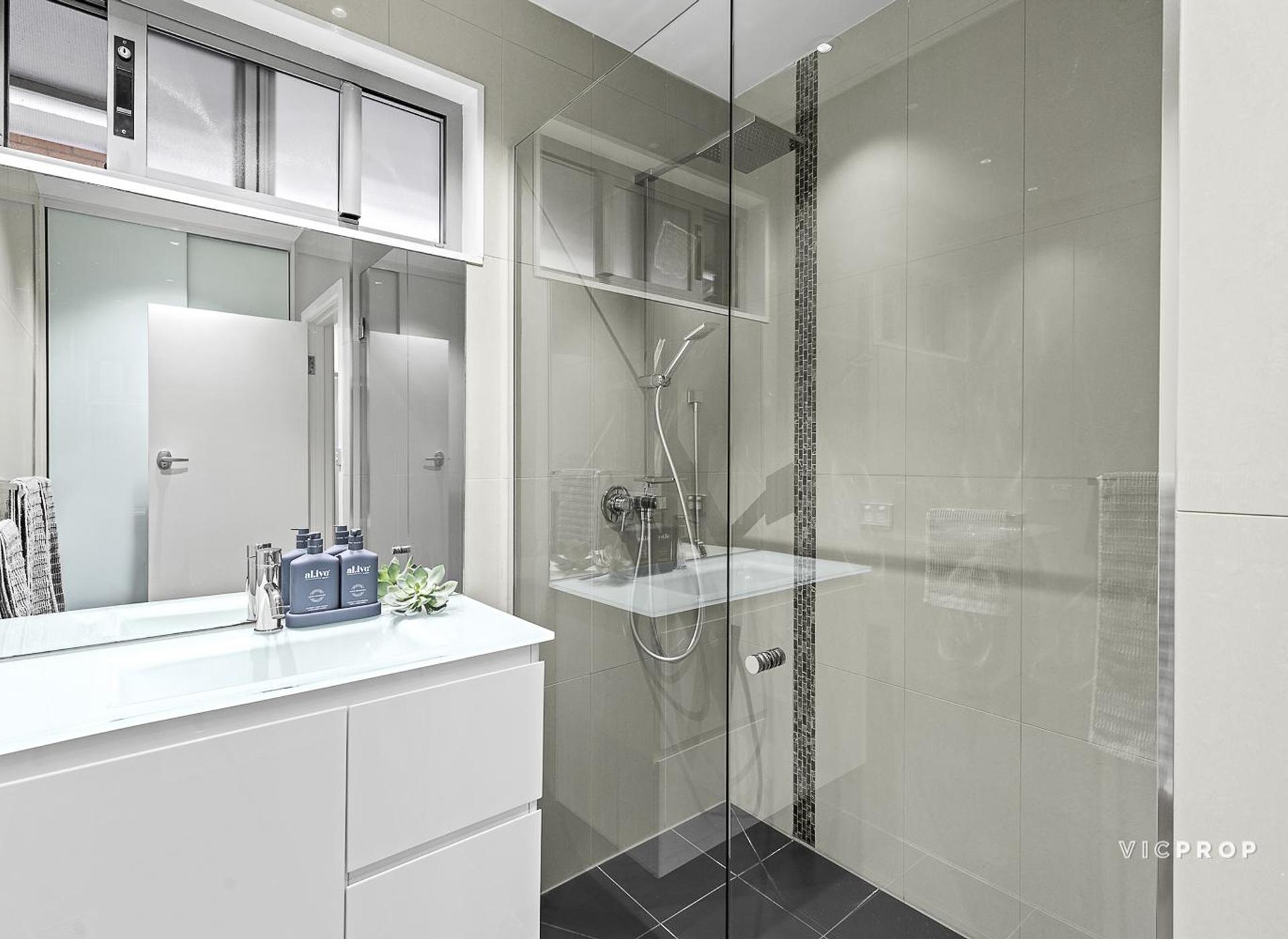 44 DUFF PARADE, Viewbank VIC 3084 - Image 8