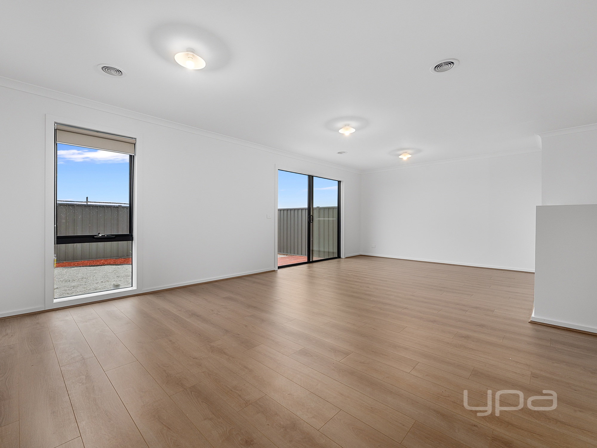 4 Kirner Road, Melton South, Vic, 3338 - Image 7