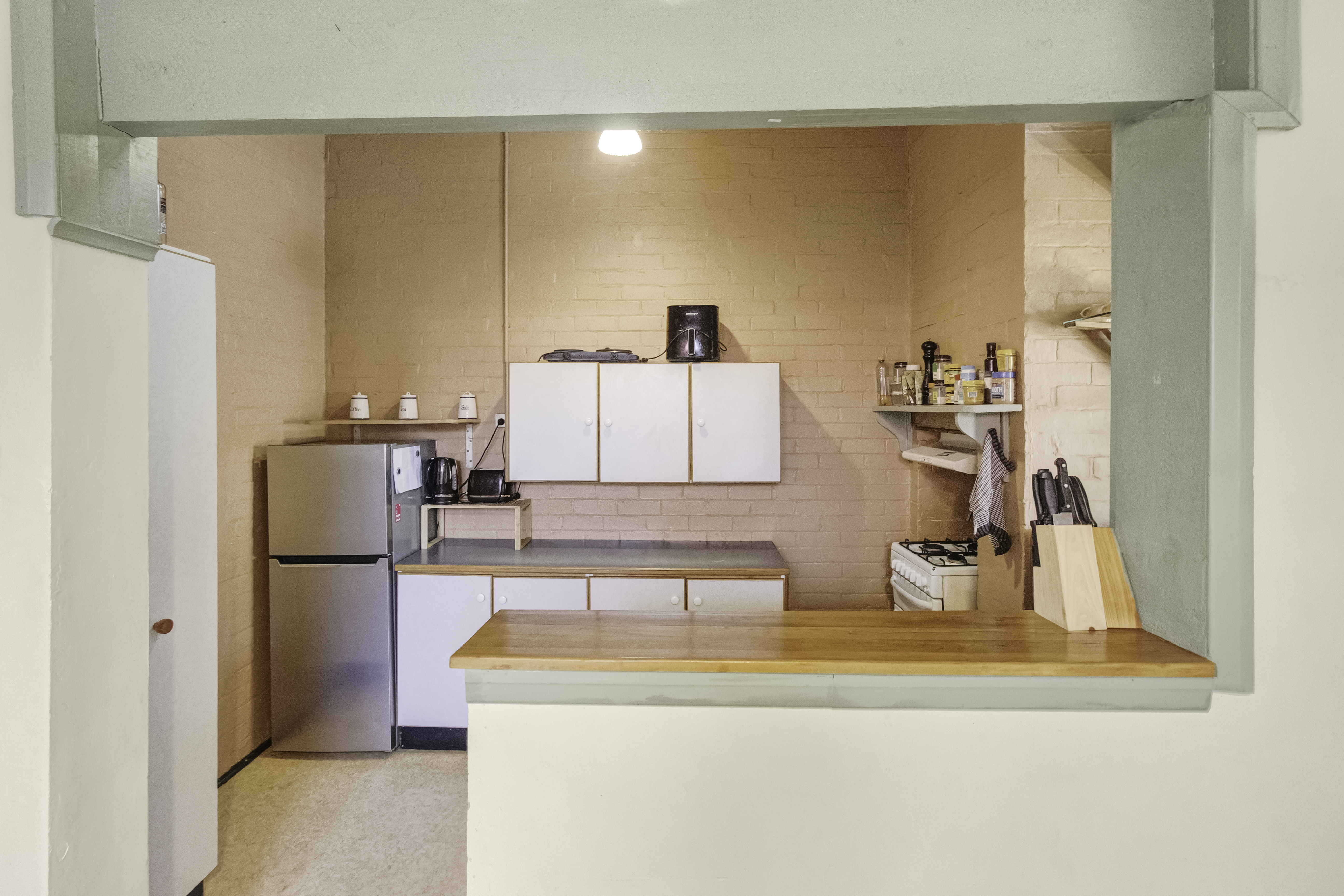 5-bedroom unit at 60 Flinders Street, Wagga Wagga, Nsw, 2650, Wagga Wagga, New South Wales