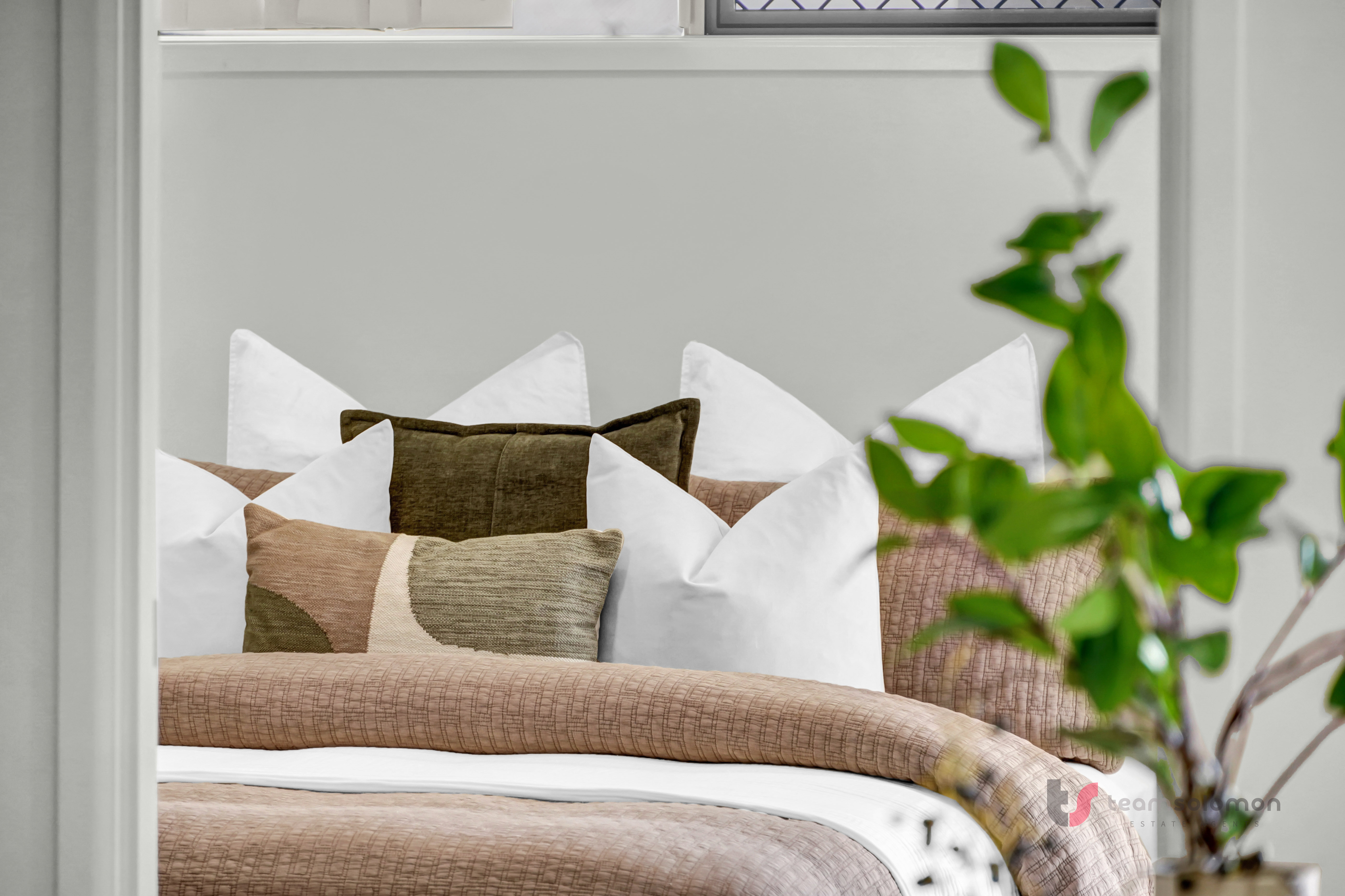 4 Anita Street, Redland Bay, QLD 4165 - Image 10