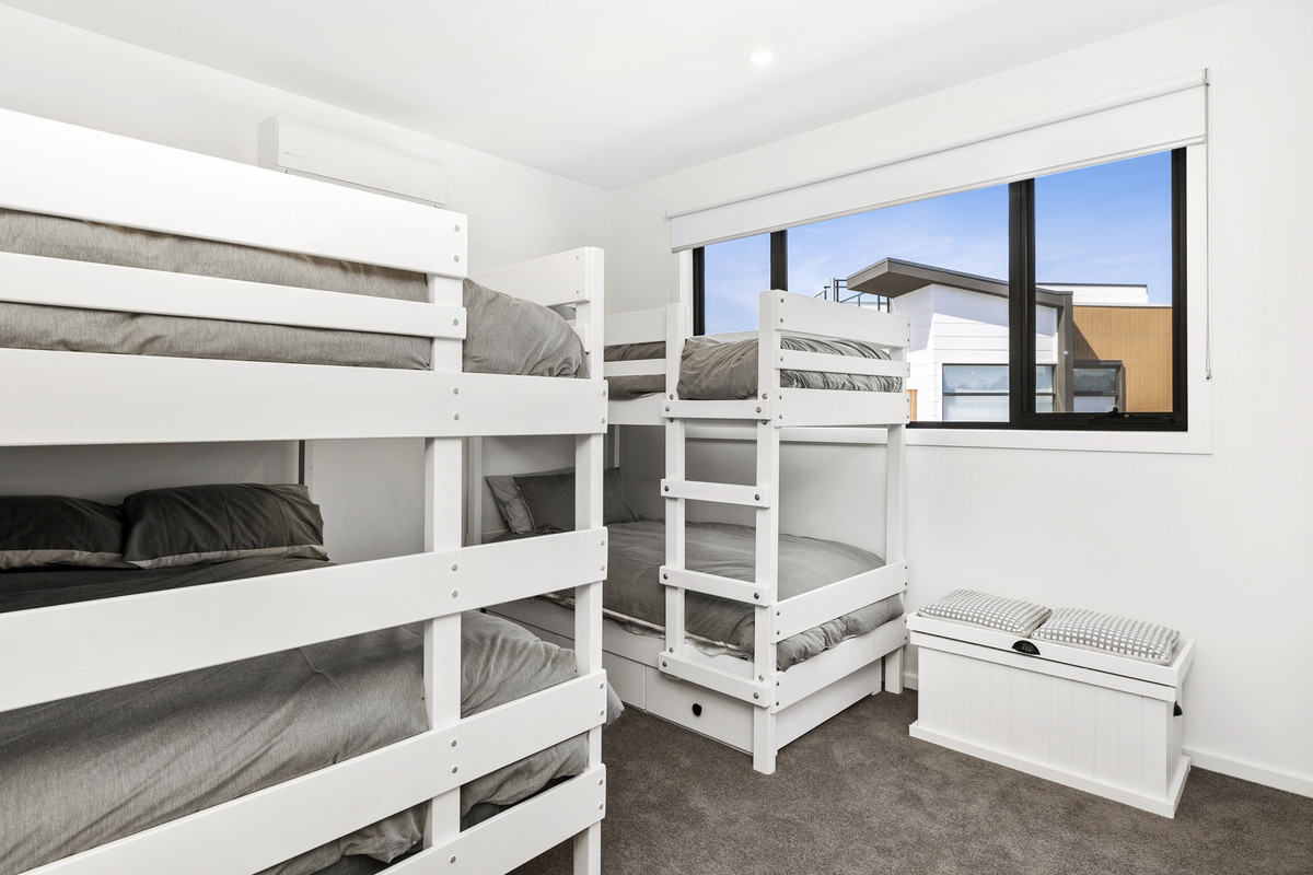 35 STORRER AVENUE, Torquay VIC 3228 - Image 9