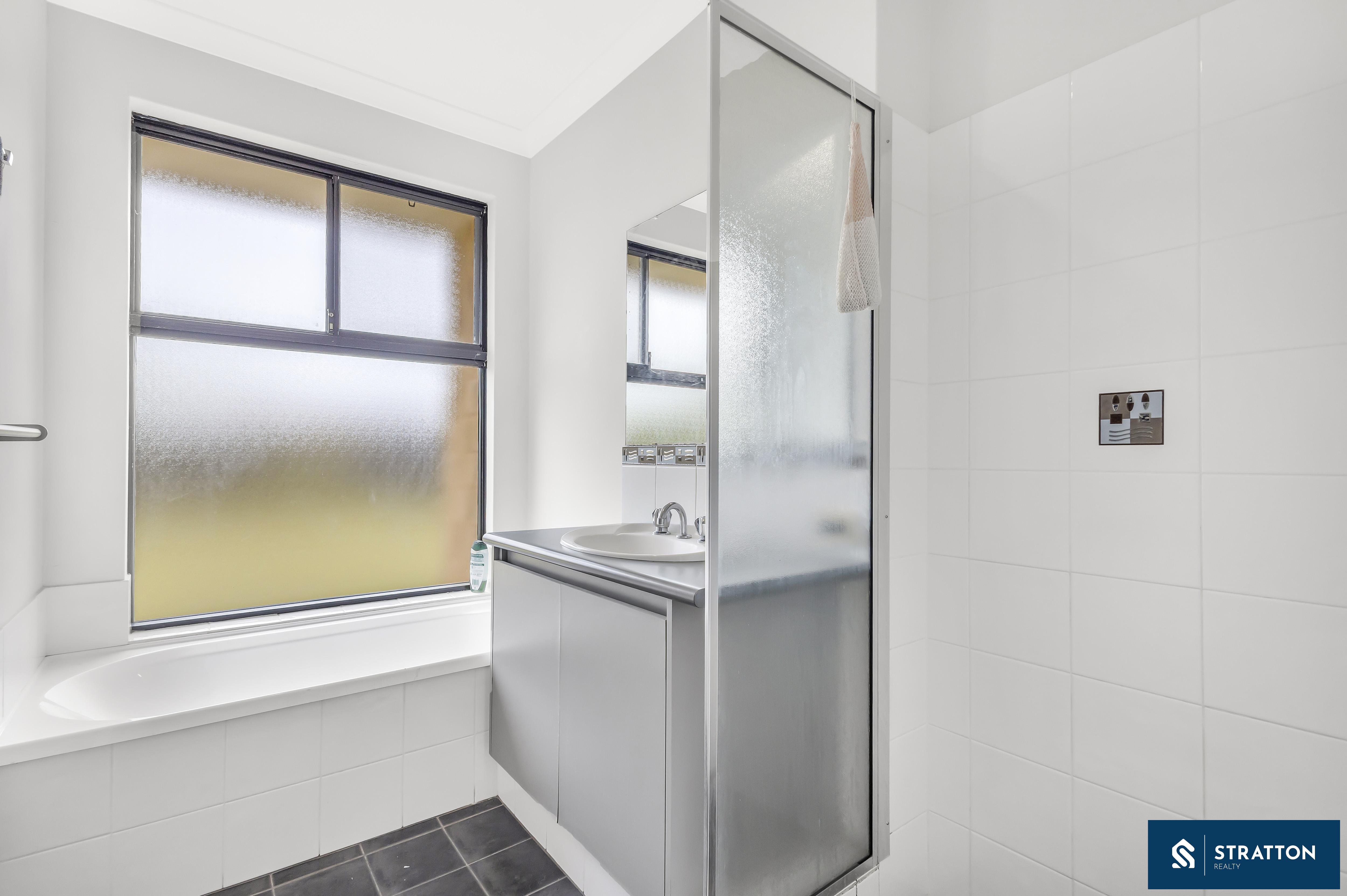 4-bedroom house at 15 Daly Circle, Langford, WA 6147, Gosnells, Western Australia