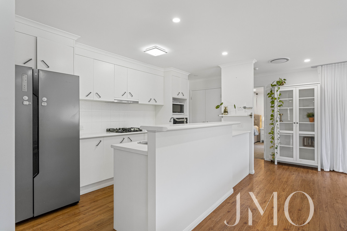 13 CARALLIA COURT, Ormeau QLD 4208 - Image 10