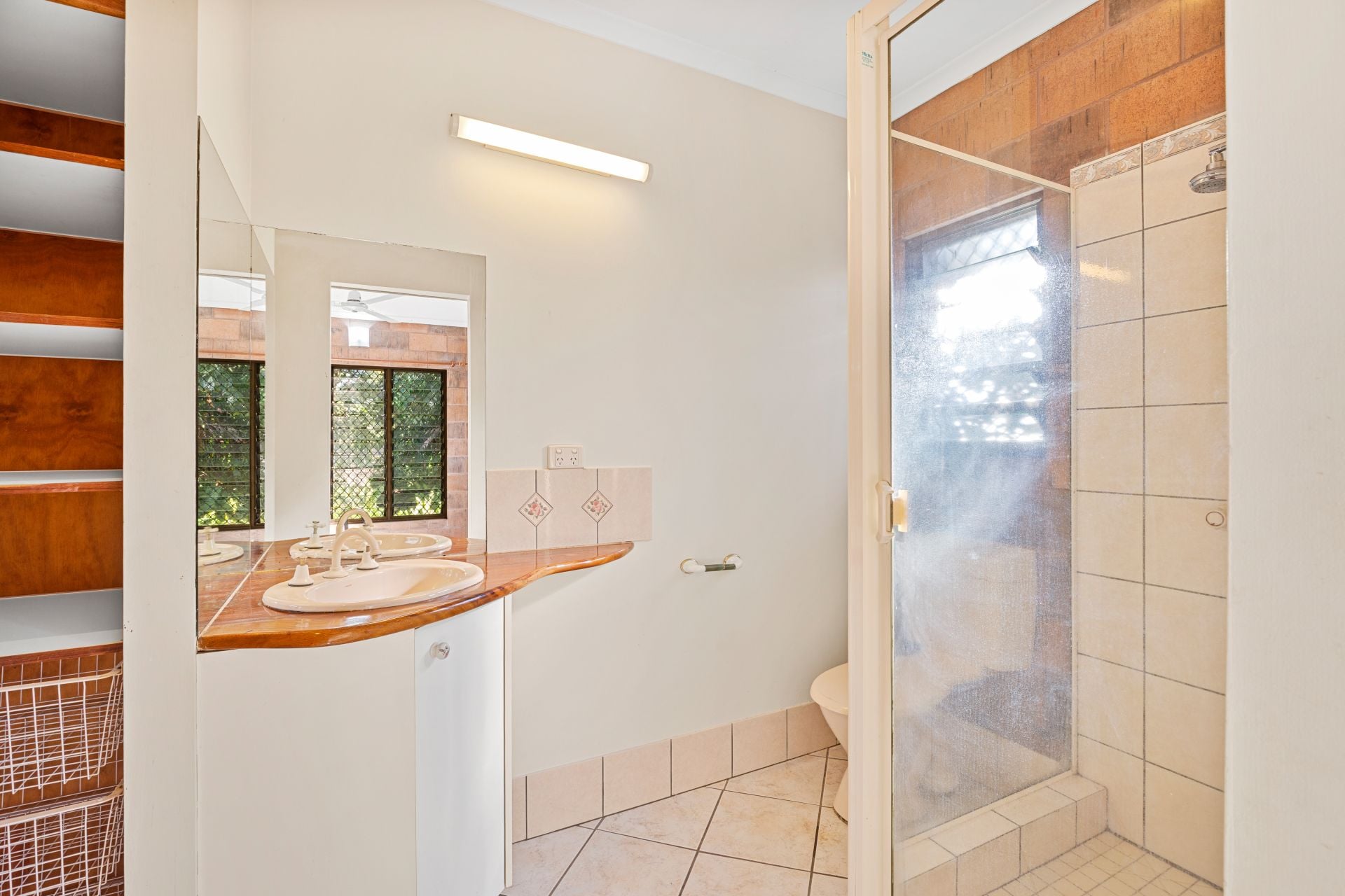 5-bedroom house at 2 Troughton Court, Woodroffe, NT 0830, Palmerston, Northern Territory