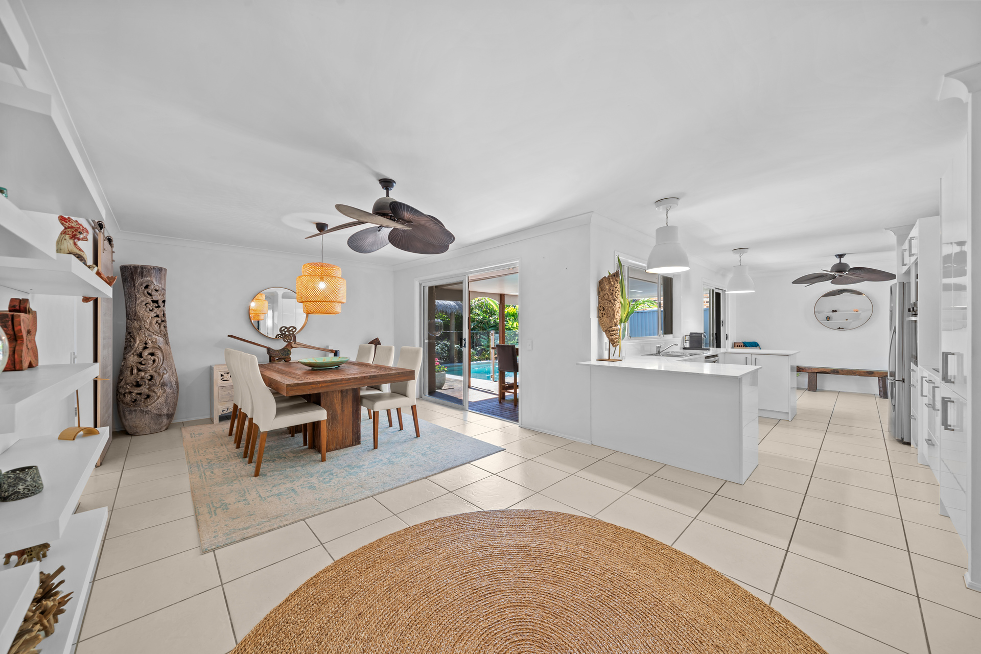 5 PINTAIL CRESCENT, Burleigh Waters QLD 4220 - Image 4
