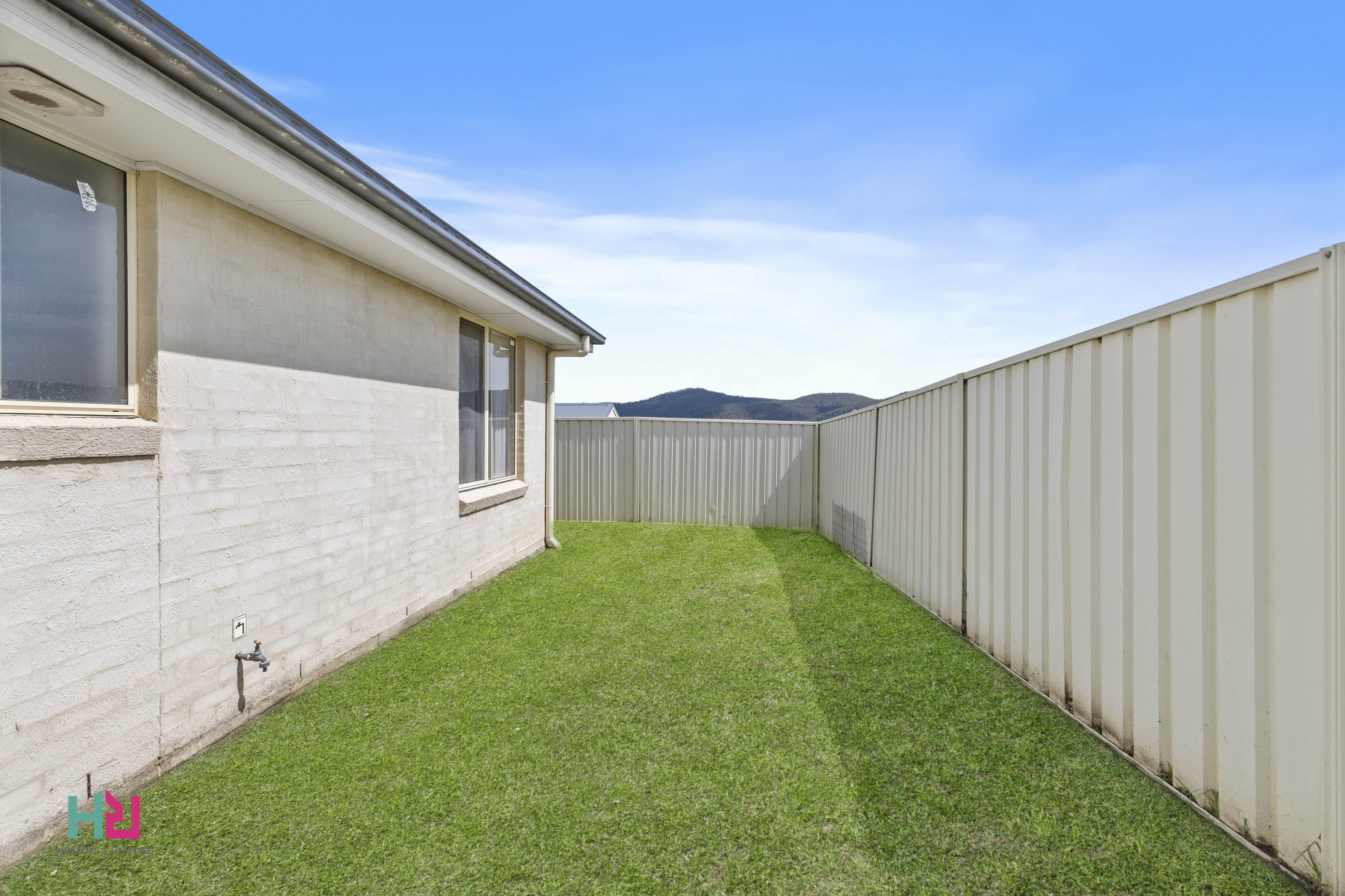 6-bedroom house at 1 & 1A Pirena Place, Lithgow, Nsw, 2790, Lithgow, New South Wales