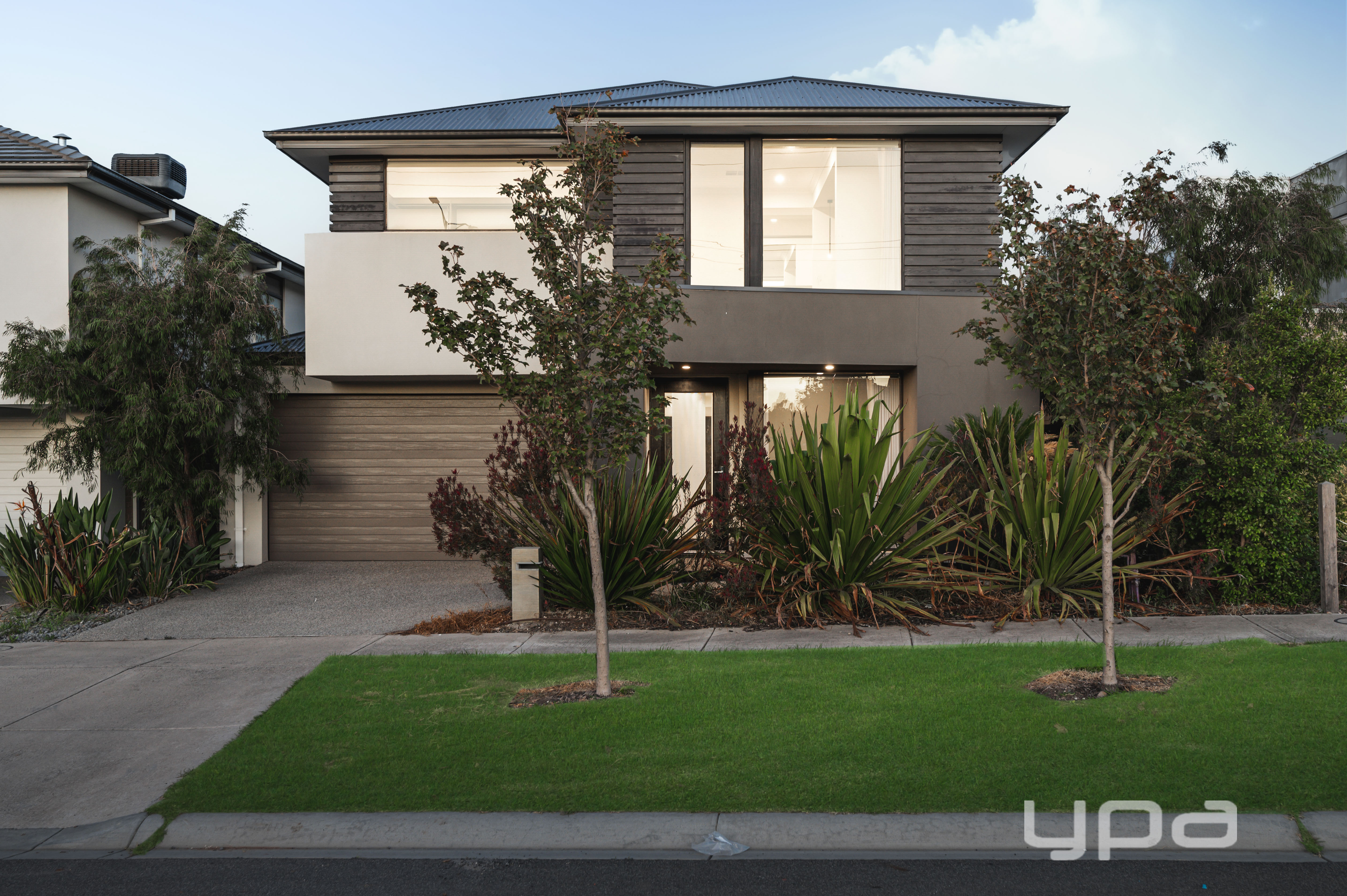 9 Fenway Road, Greenvale, VIC 3059 - Image 1