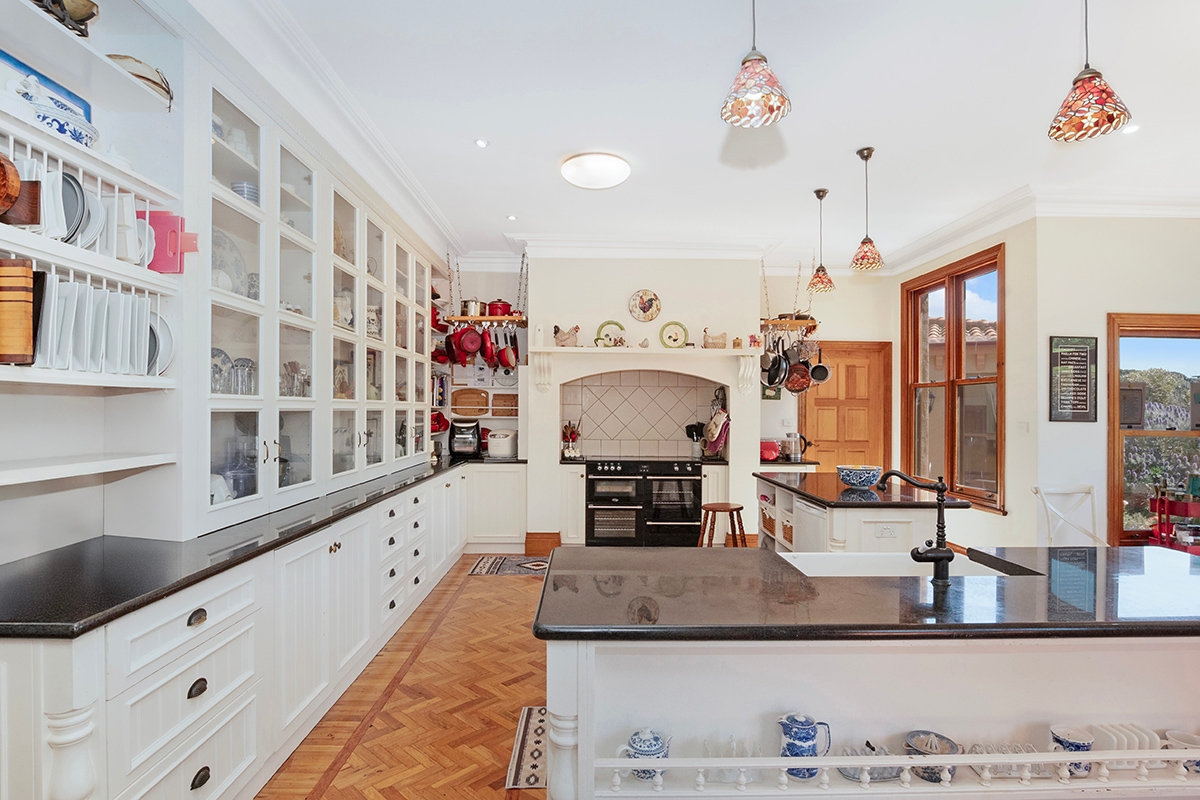 5-bedroom house at 22 Logans Beach Road, Warrnambool, VIC 3280, Warrnambool, Victoria