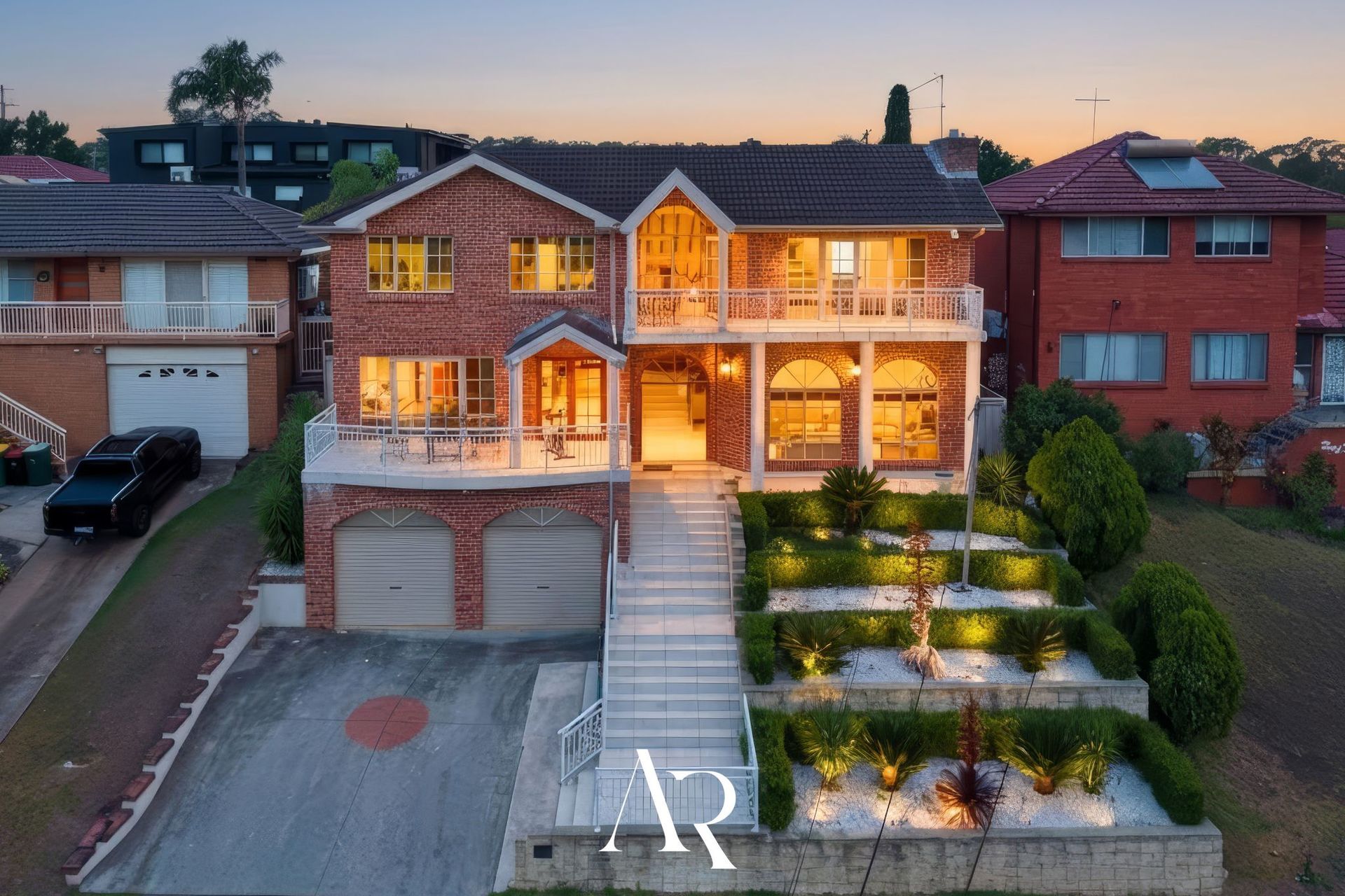 41 Caroline Crescent, Georges Hall, NSW 2198 - Image 1