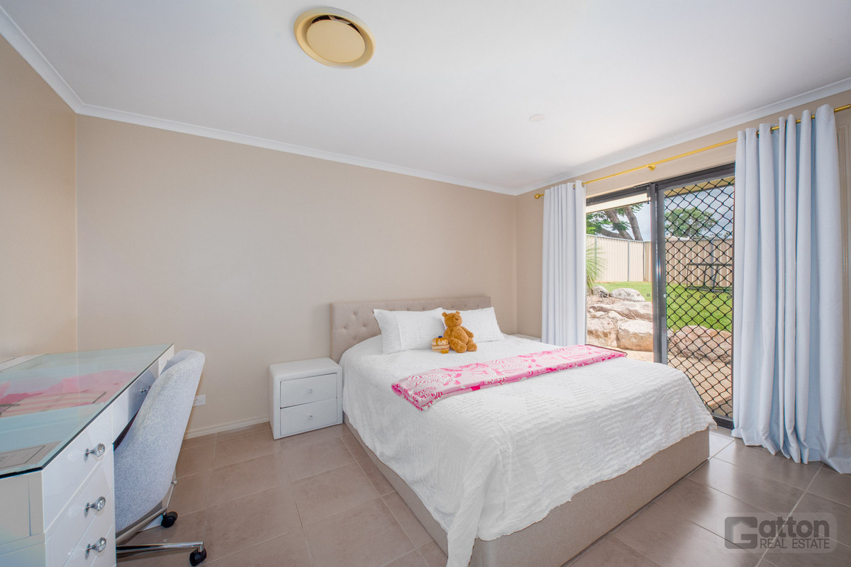 5-bedroom house at 56 Highview Avenue, Gatton, QLD 4343, Lockyer Valley, Queensland