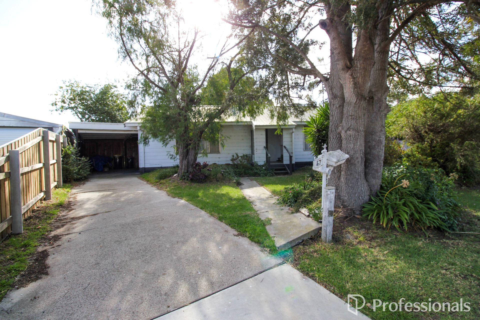 47 Duke Street, Yarram, VIC 3971 - Image 1