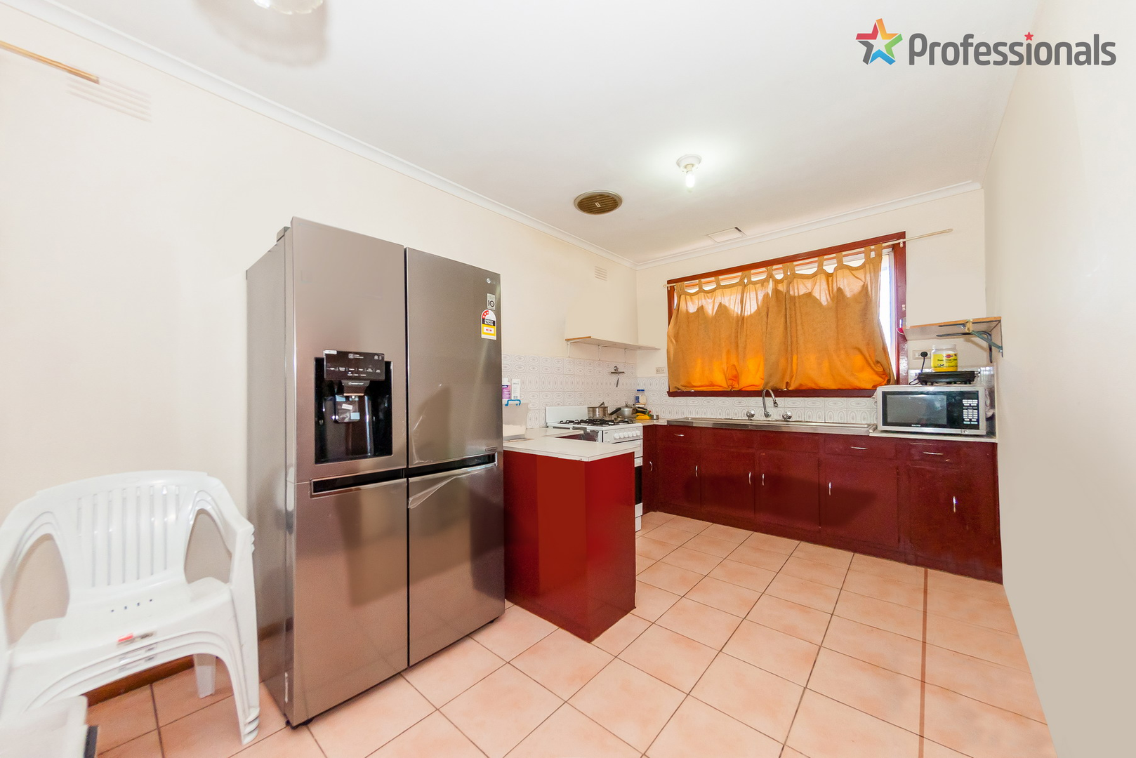 52 Rhodes Street, St Albans, VIC 3021 - Image 5