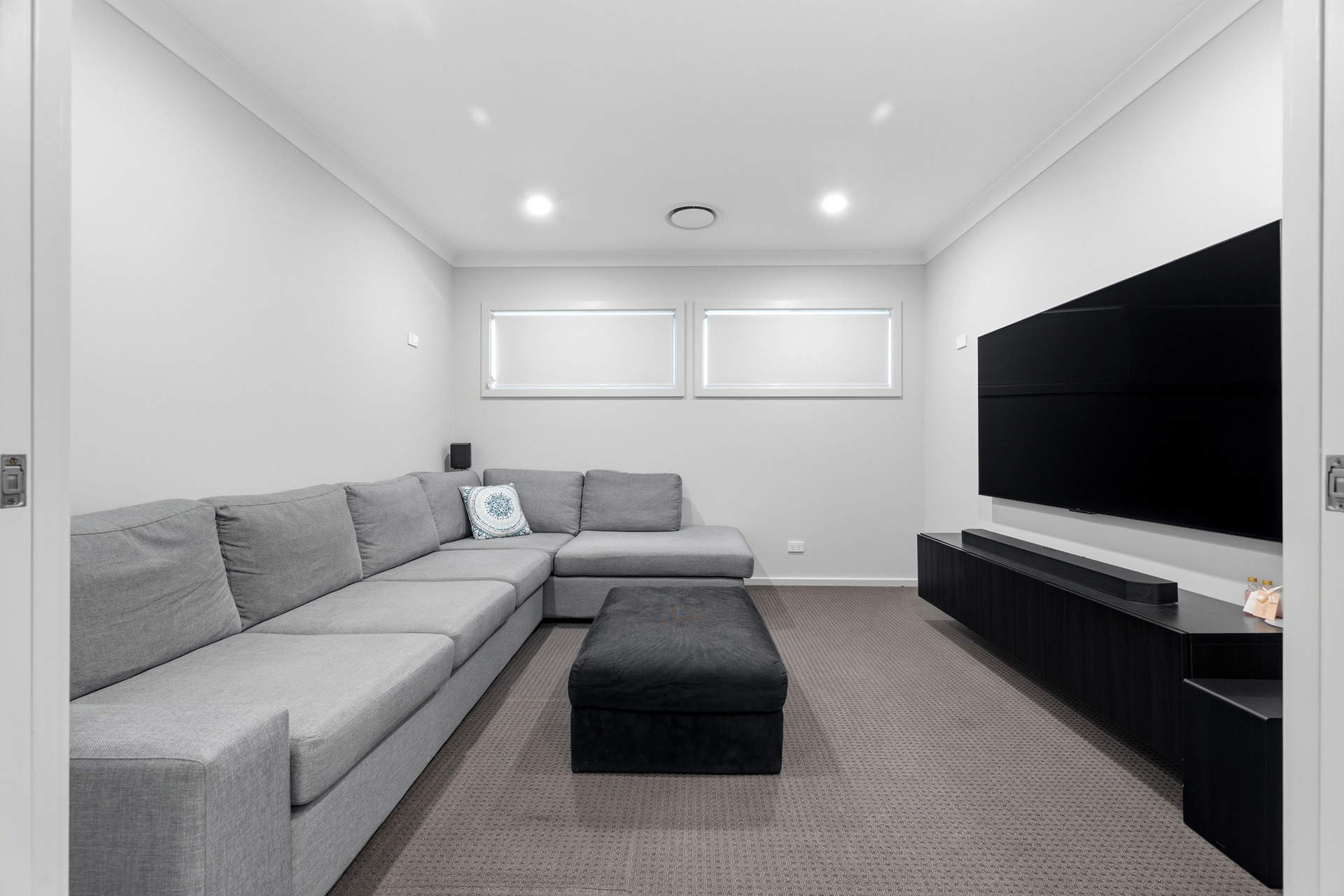 7 Nestlebrae Street, Silverdale, NSW 2752 - Image 2