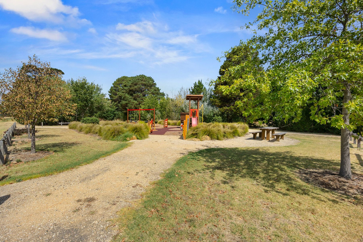 3-bedroom house at 2 Schroeter Street, Winchelsea, VIC 3241, Surf Coast, Victoria