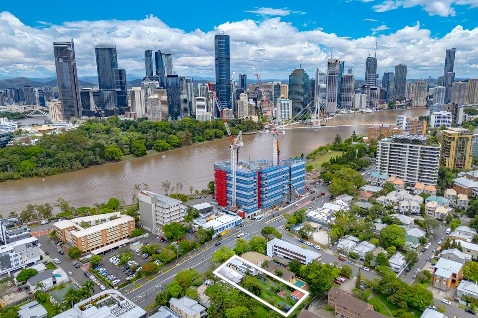 11-bedroom house at 572-578 Main Street, Kangaroo Point, Qld, 4169, Brisbane, Queensland