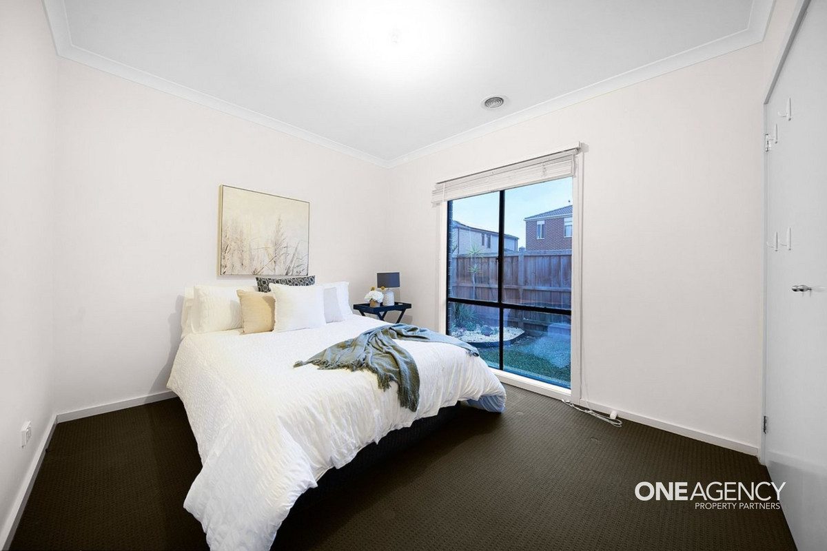 3-bedroom house at 19 Baltic Circuit, Point Cook, VIC 3030, Wyndham, Victoria