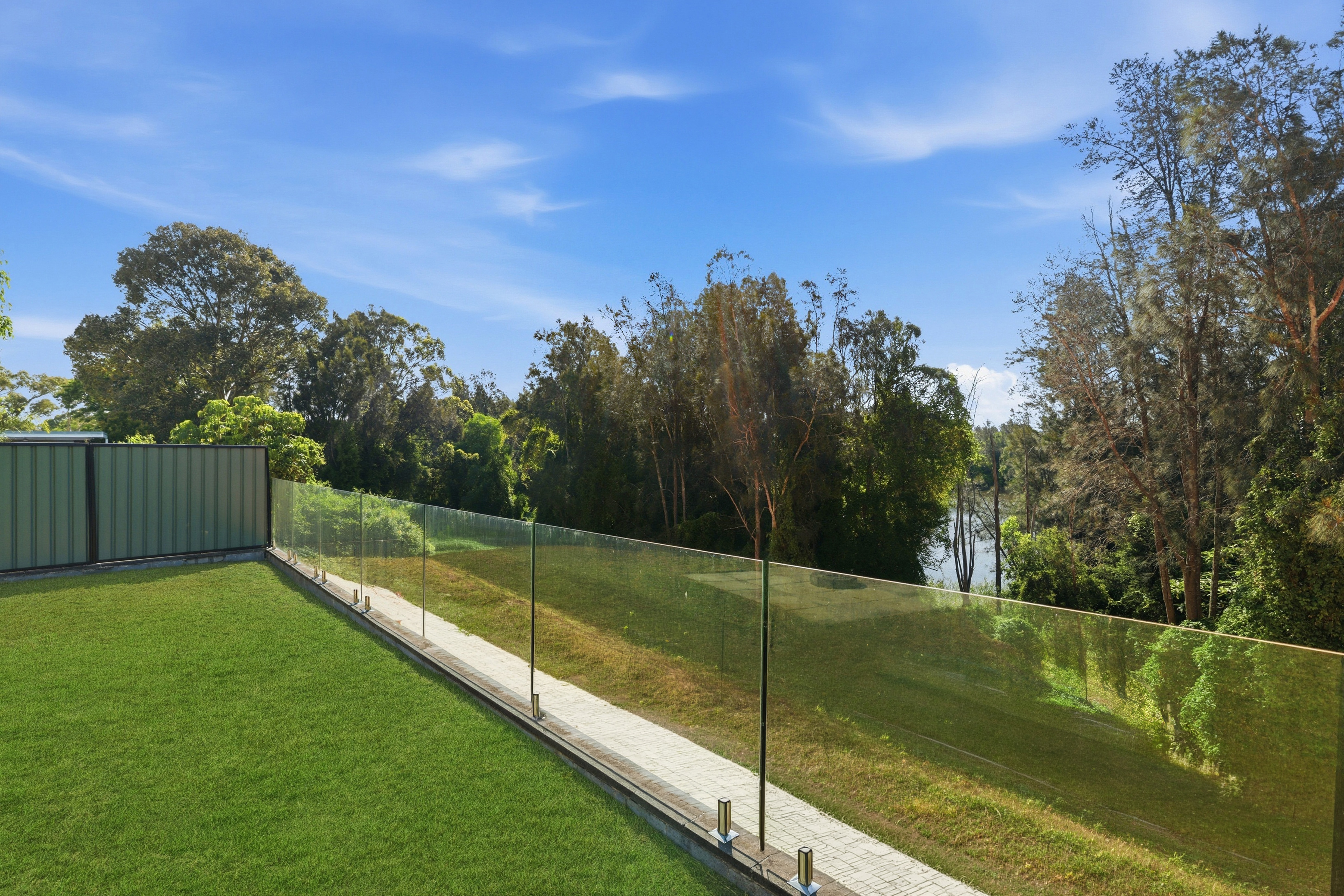 1 HIND PLACE, Chipping Norton NSW 2170 - Image 4