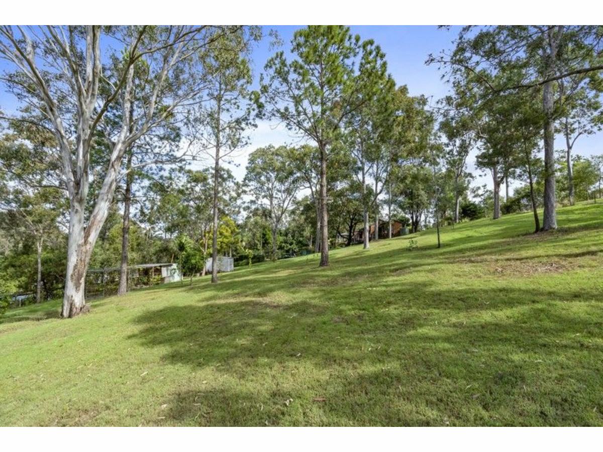 5-bedroom house at 10 Edwards Place, Ormeau, QLD 4208, , Queensland