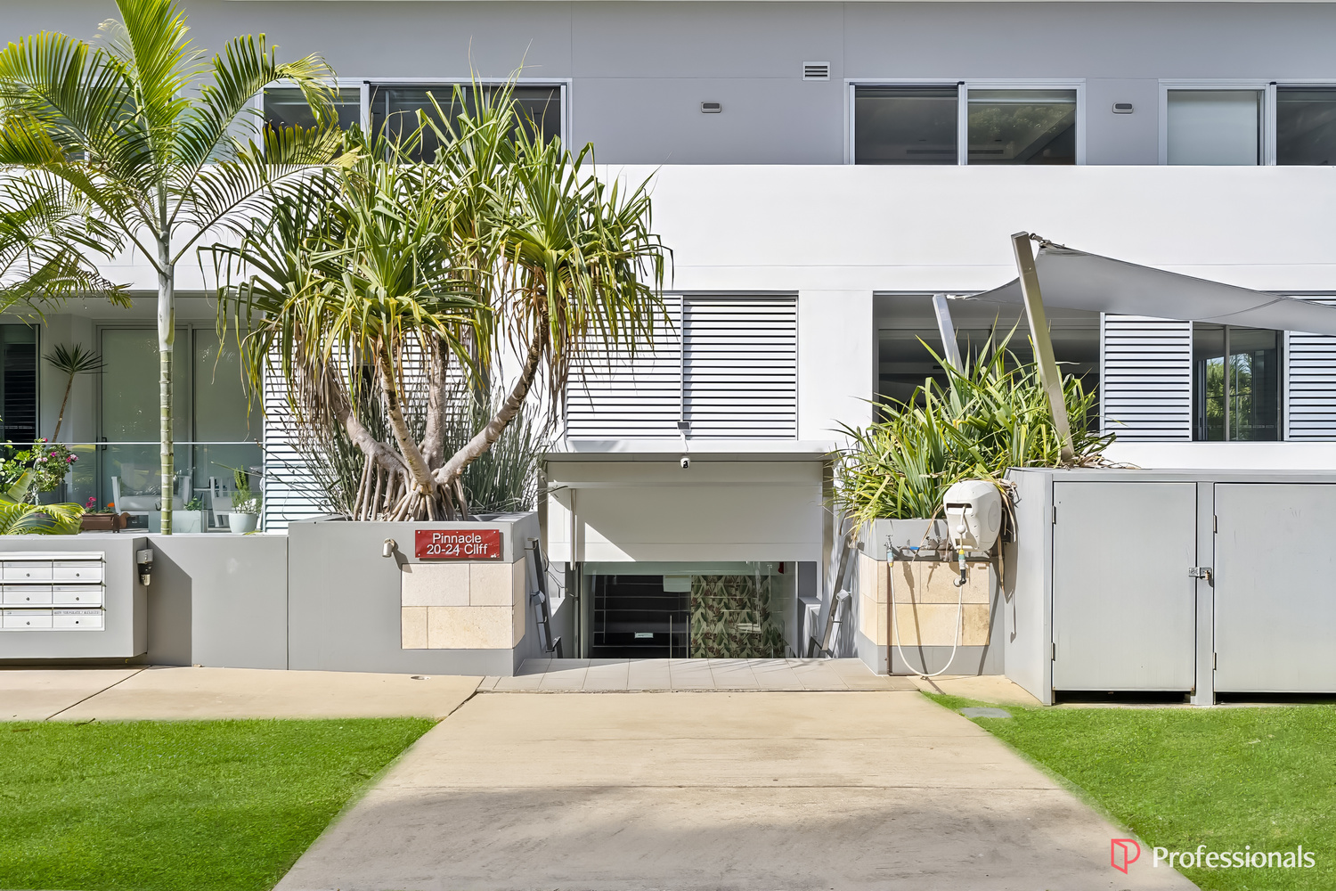 3-bedroom unit at 4/20-24 Cliff Street, Yeppoon, QLD 4703, Livingstone, Queensland