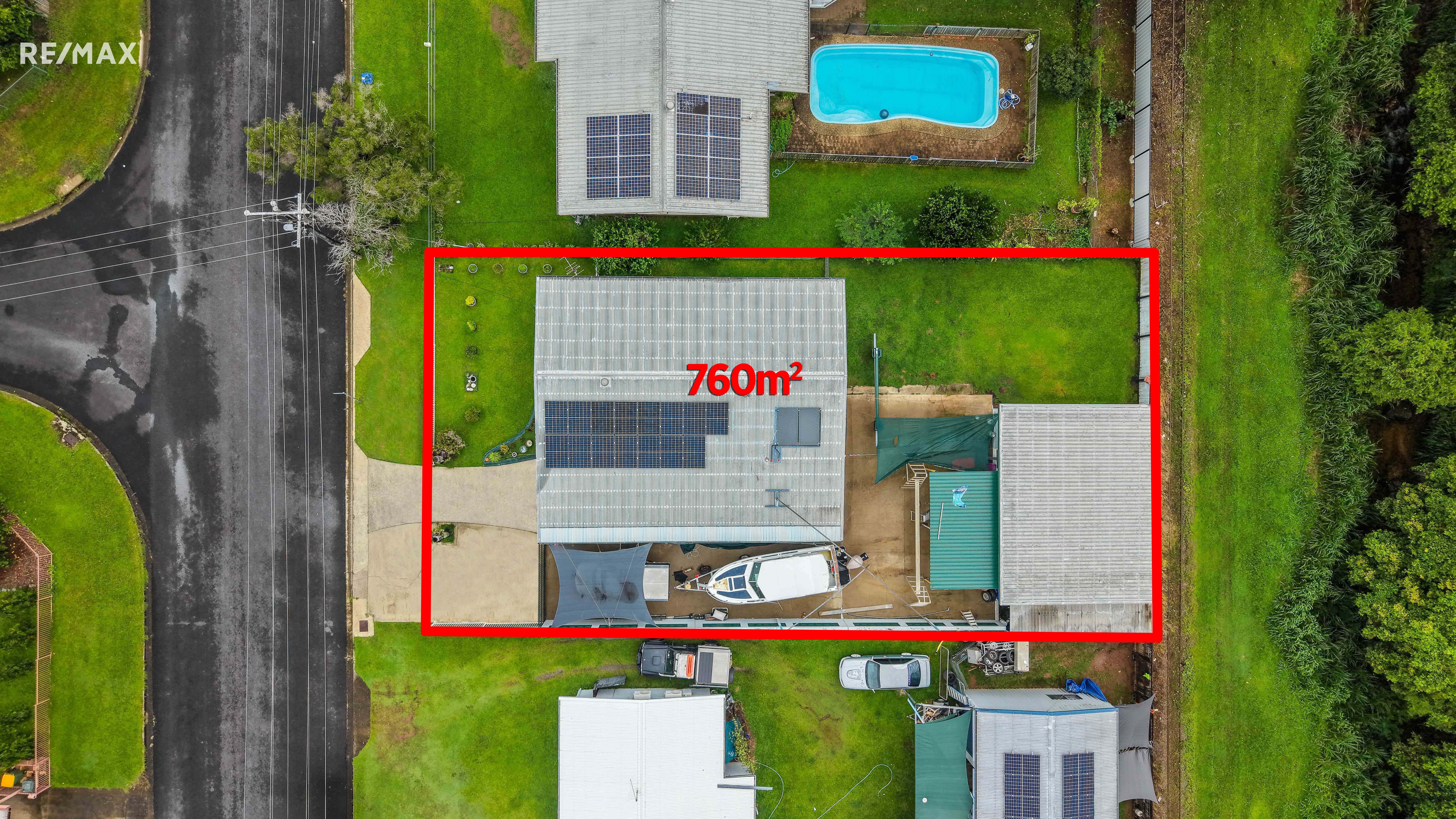 29 Nephrite Street, Woree, QLD 4868 - Image 3