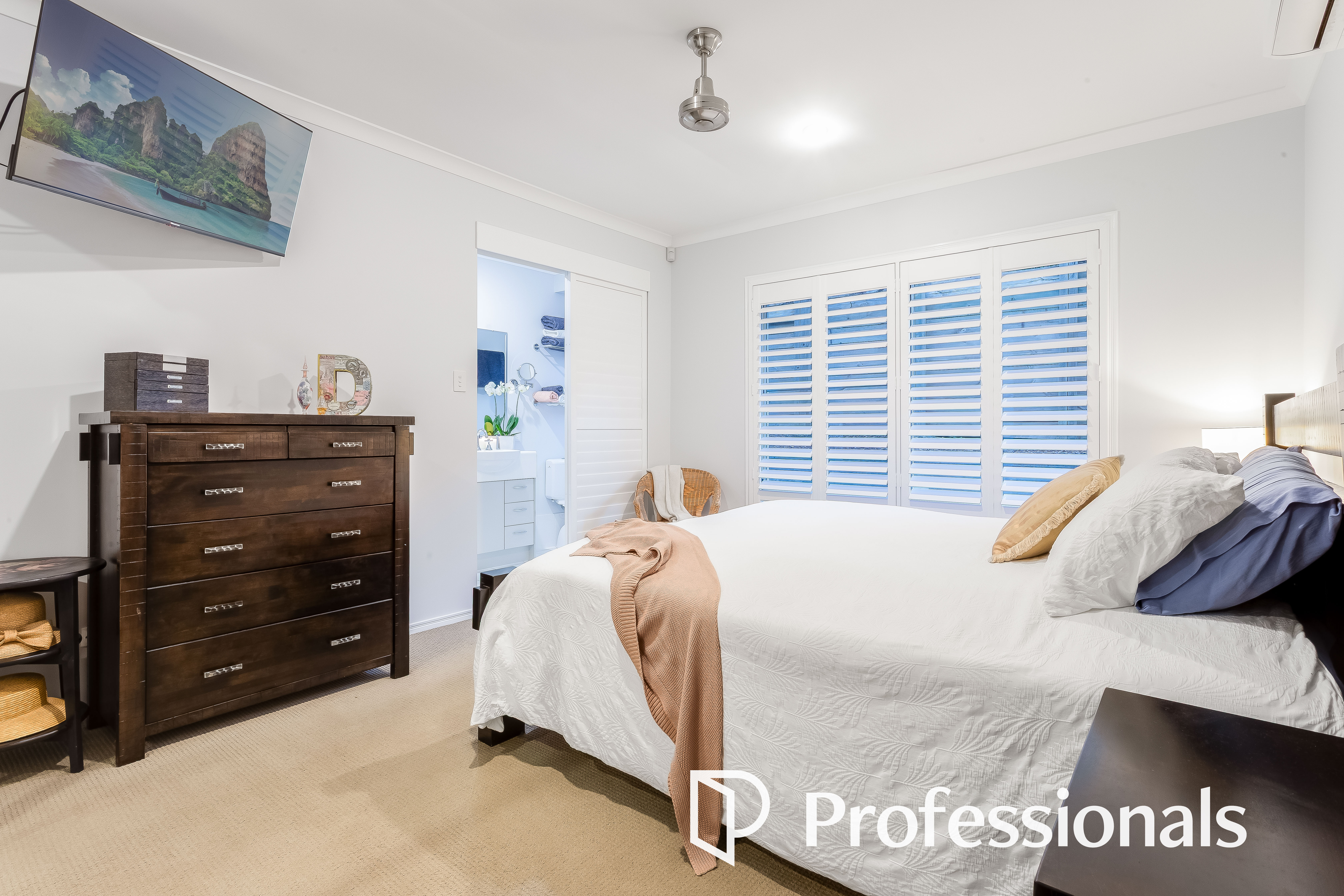 4-bedroom house at 7 Paulette Court, Cashmere, QLD 4500, Moreton Bay, Queensland