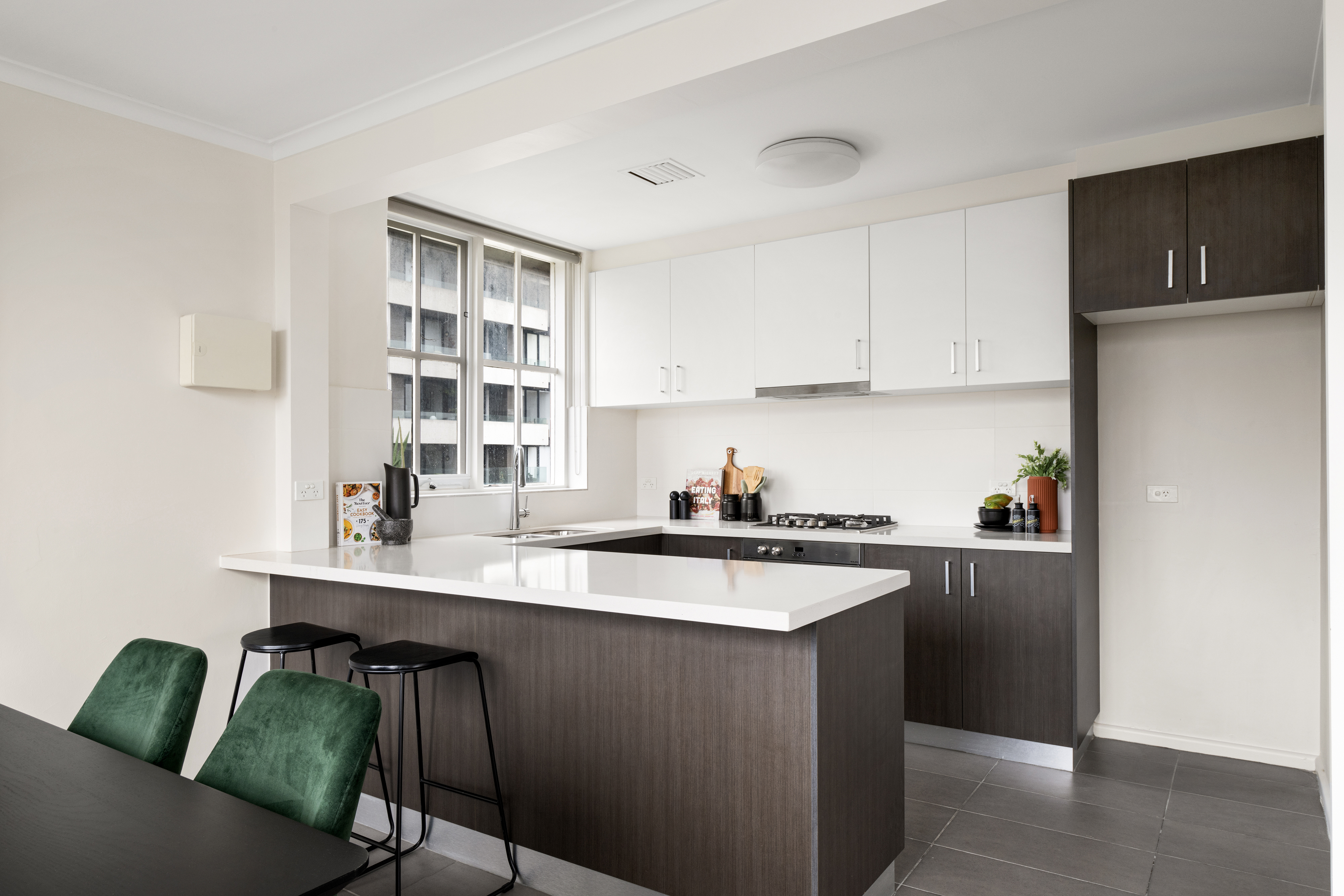 Flat 9 21-25 Powlett Street, East Melbourne VIC 3002 - Image 10