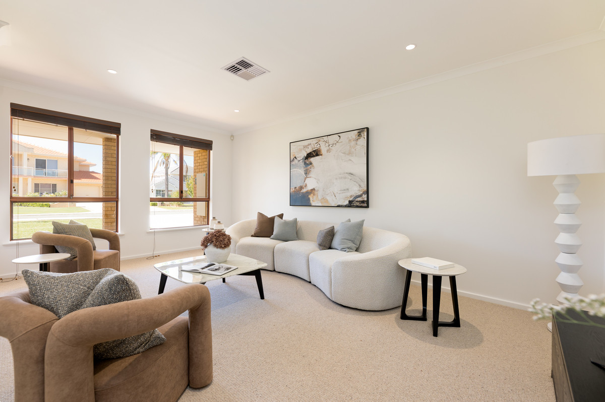 27 WATERFORD AVENUE, Waterford WA 6152 - Image 4