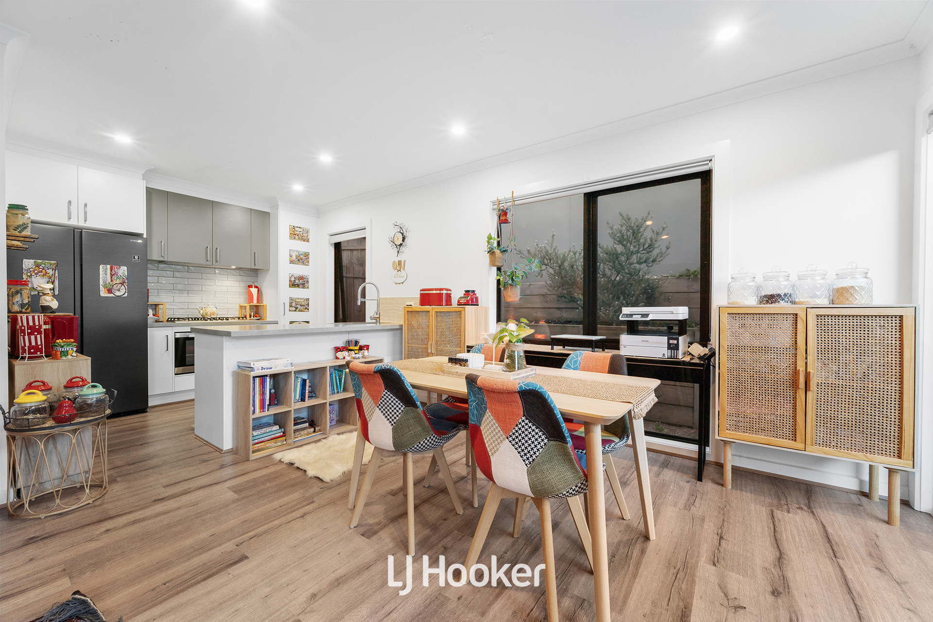 2/14 Outlook Drive, Berwick, VIC 3806 - Image 6