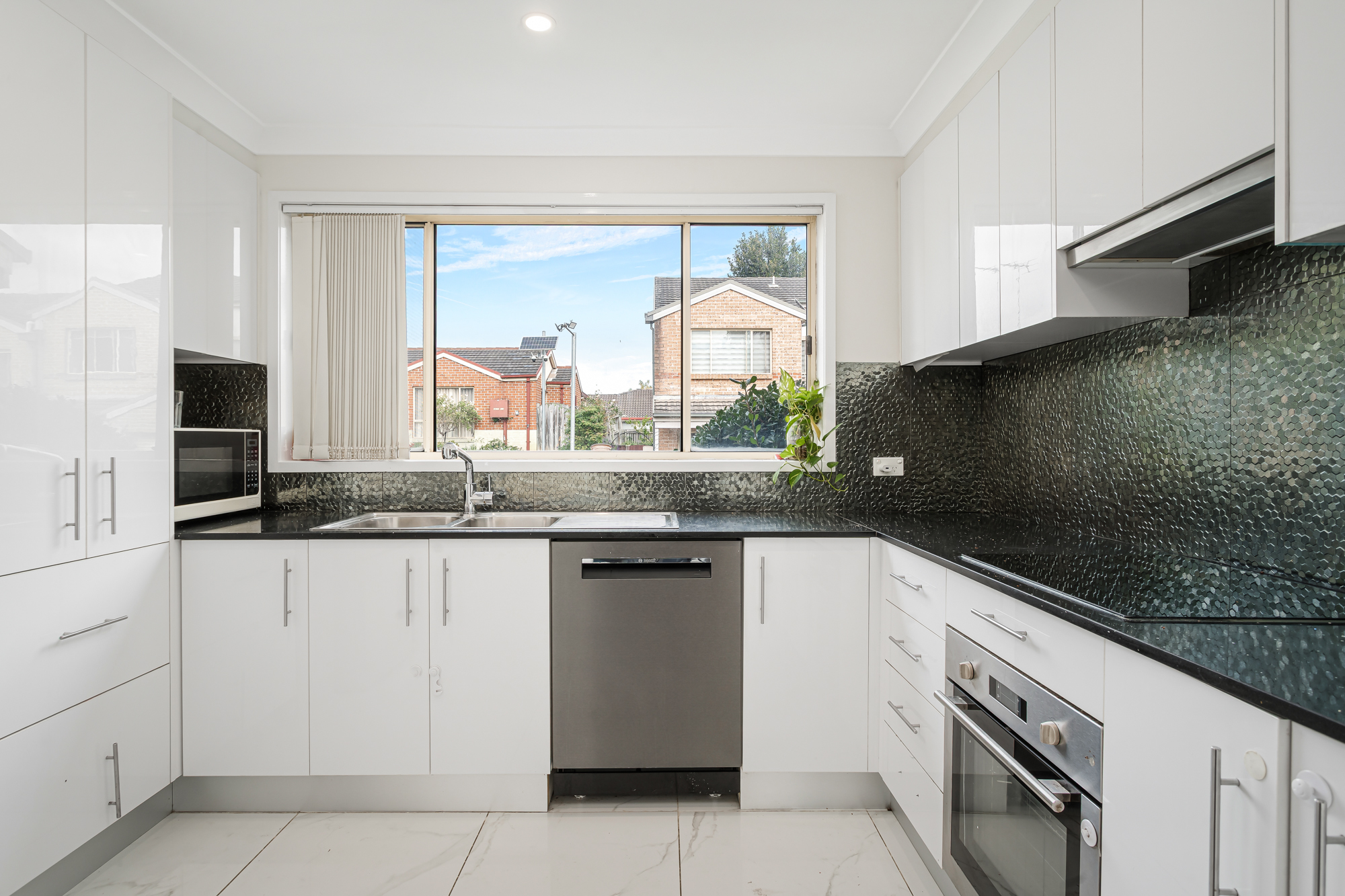 11/70 Bali Drive, Quakers Hill, NSW 2763 - Image 7